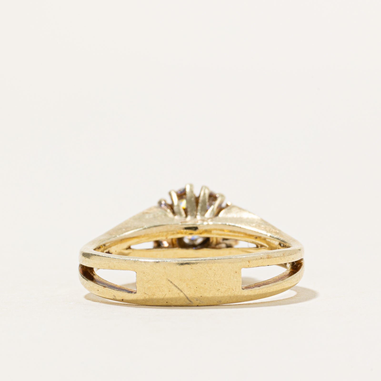 14k Cluster Diamond Split Shank Ring | 0.33ctw | SZ 6.25