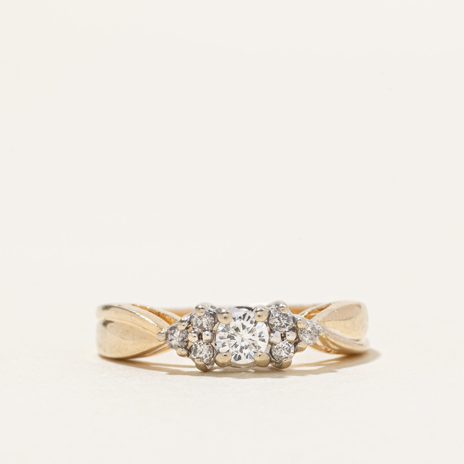 14k Diamond Reverse Tapered Ring | 0.20ctw | SZ 4