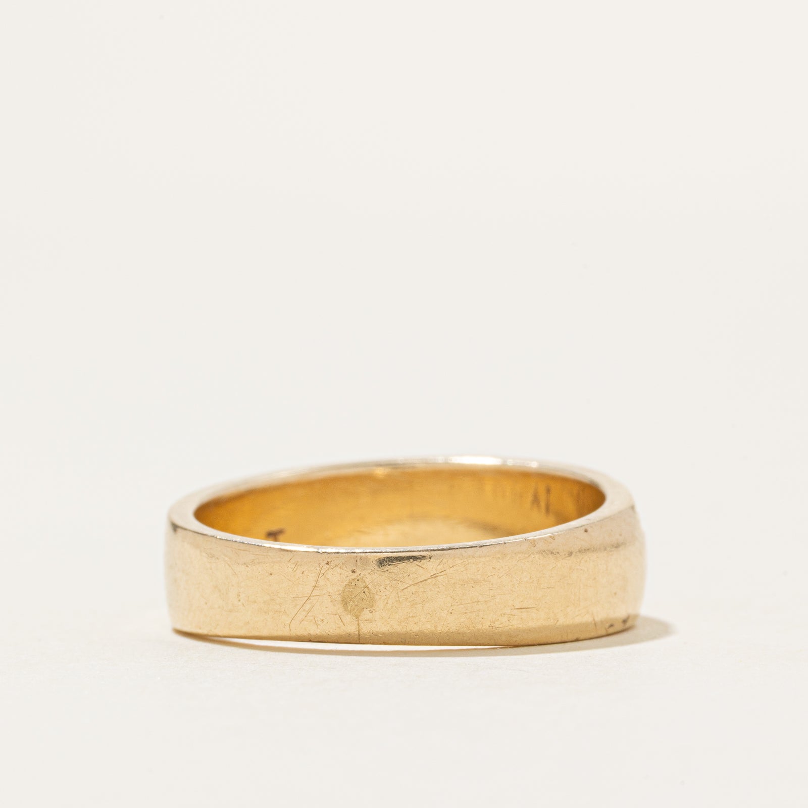 10k Semi Eternity Diamond Grooved Ring | 0.12ctw | SZ 9