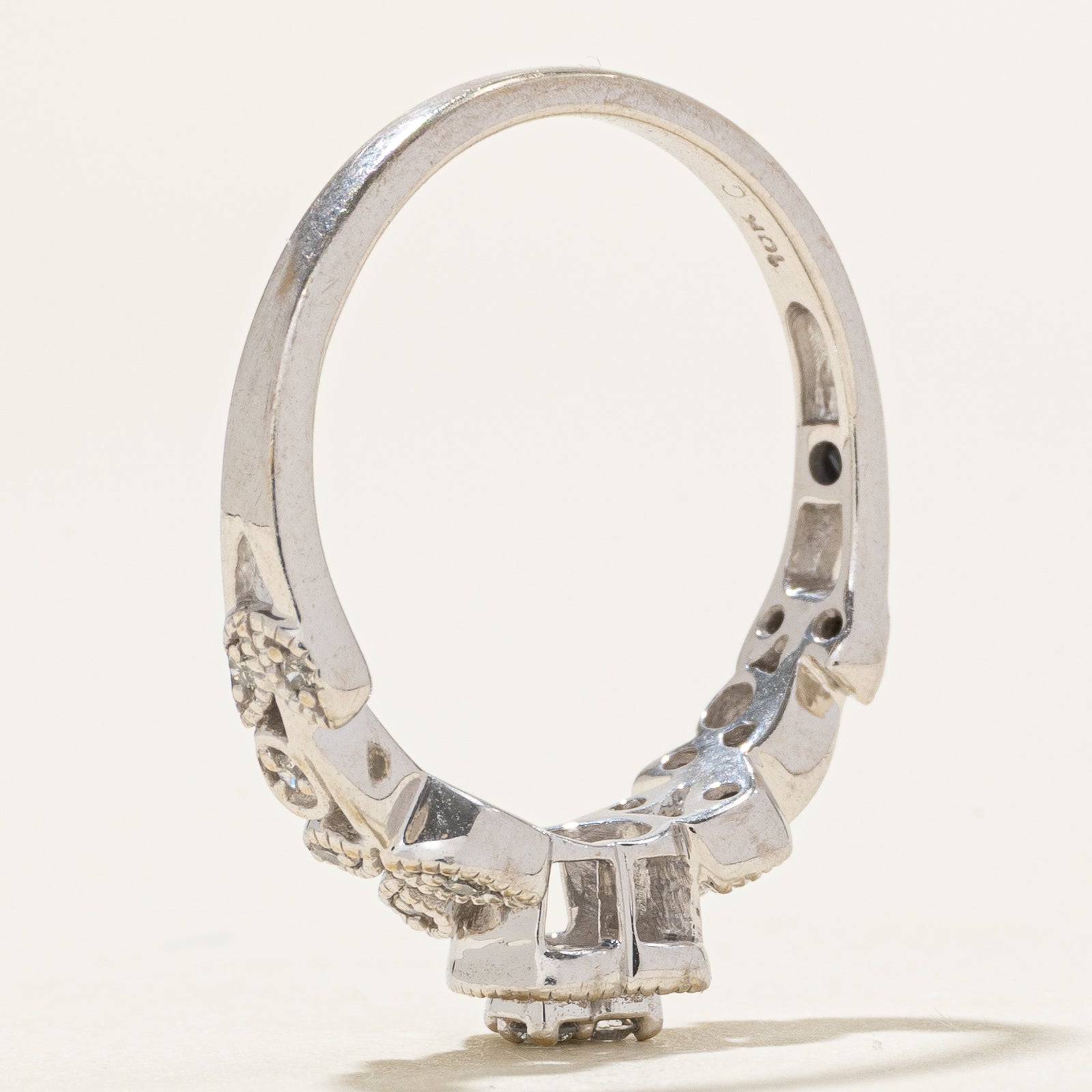 'Birks' 10k Diamond Milgrain Leafy Vine & Heart Ring | 0.12ctw | SZ 6