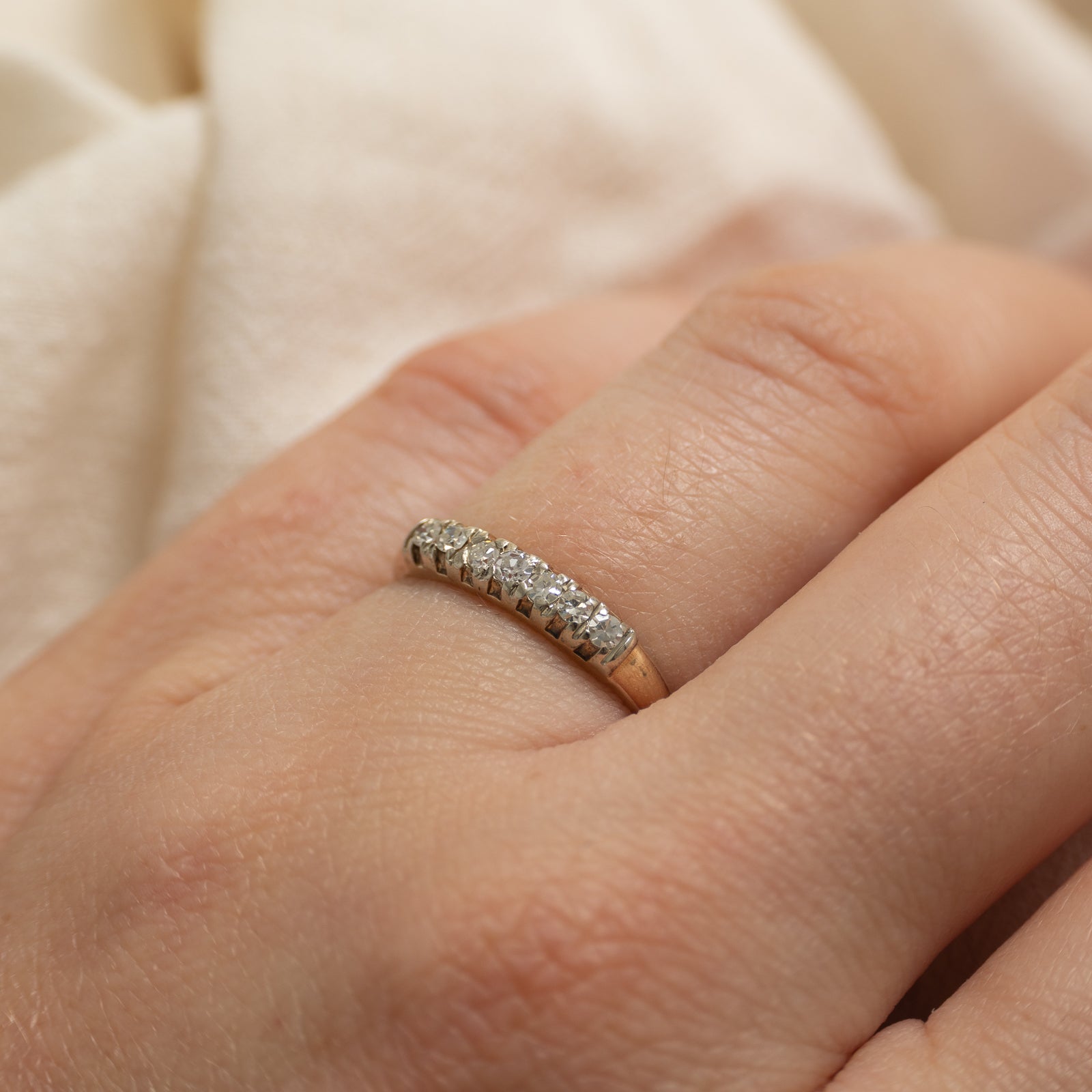14k Semi Eternity Diamond Ring | 0.20ctw | SZ 5
