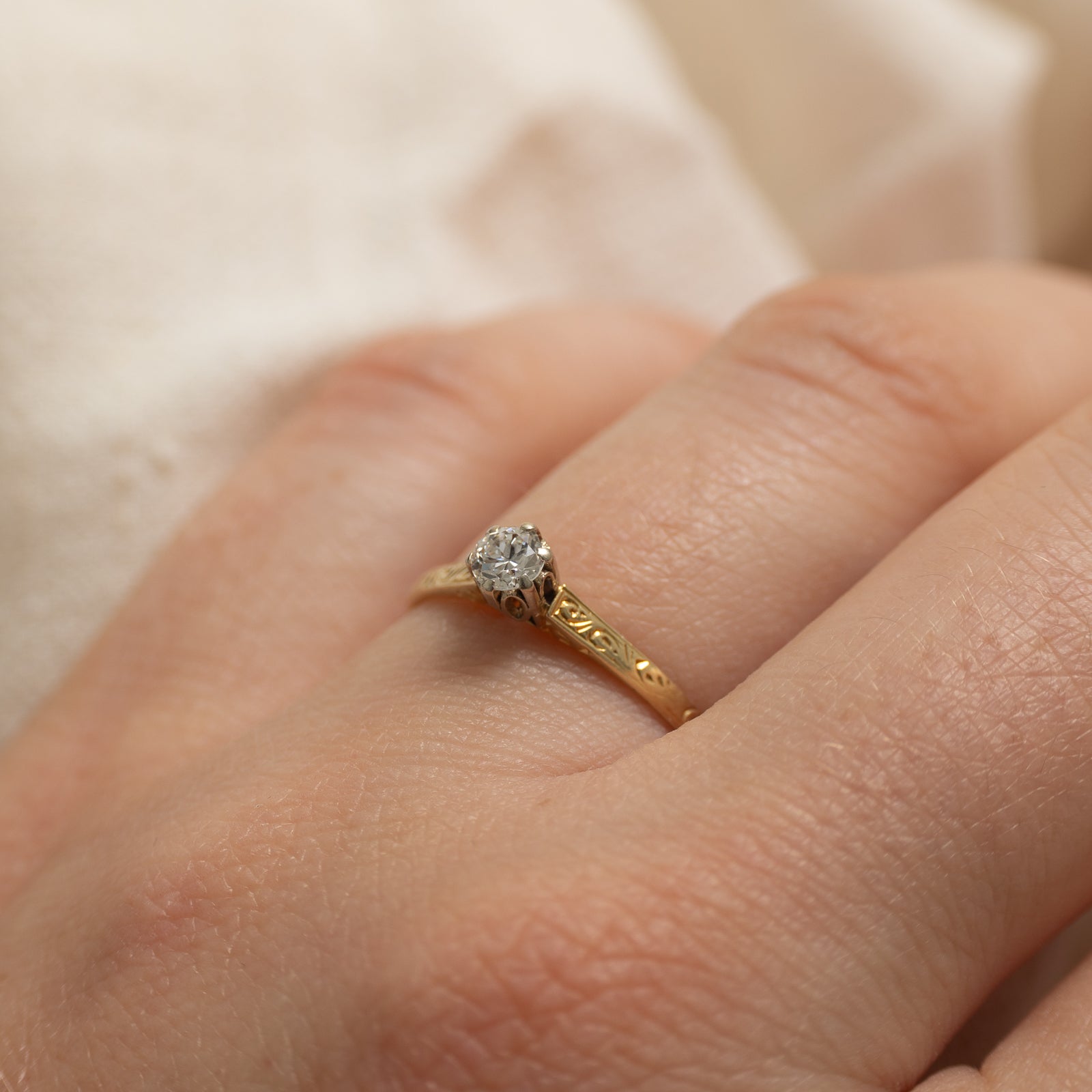 14k Old European Cut Diamond Engraved Ring | 0.19ct | SZ 5.75
