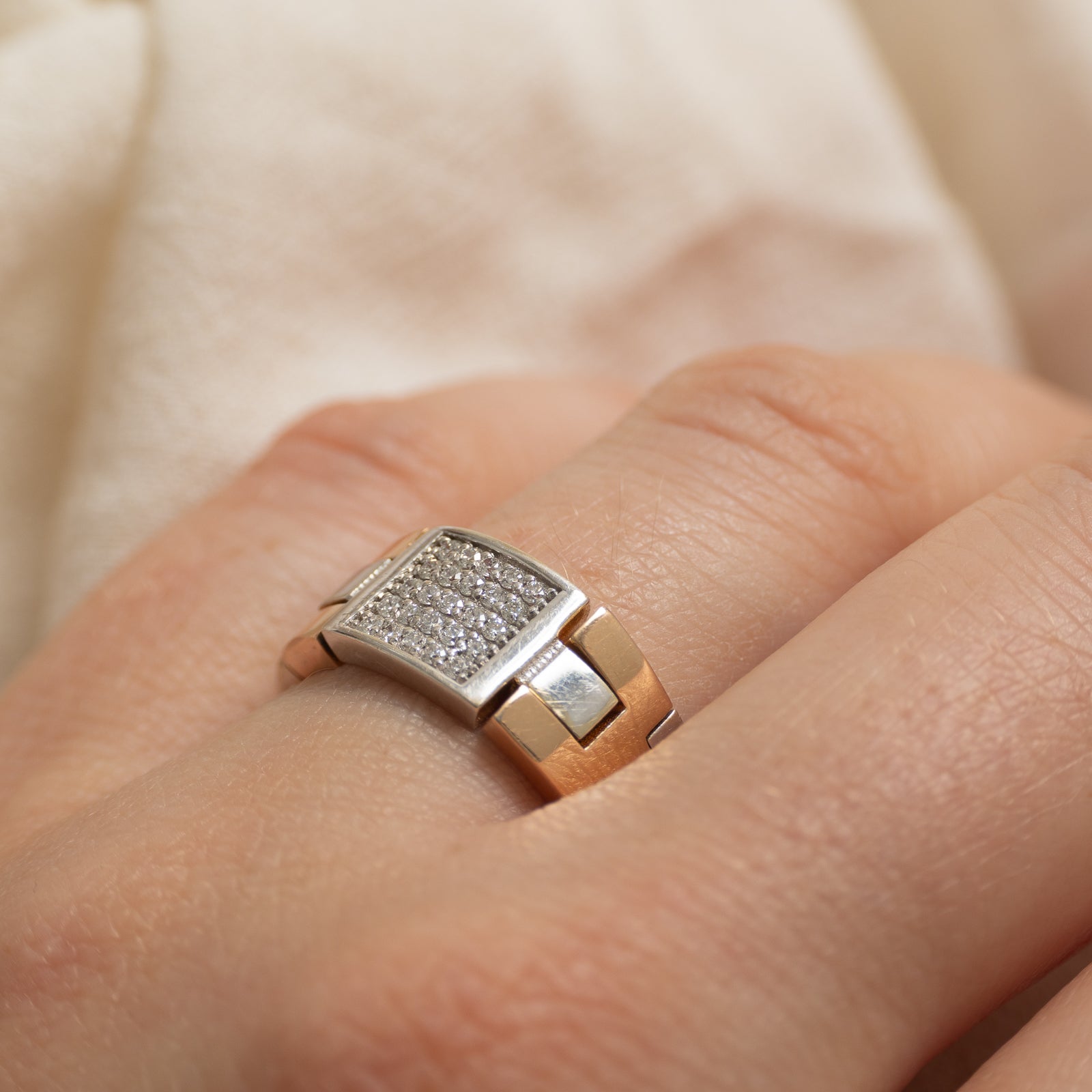 18k Tri Tone Gold Diamond Grid Chain Ring | 0.20ctw | SZ 7.5