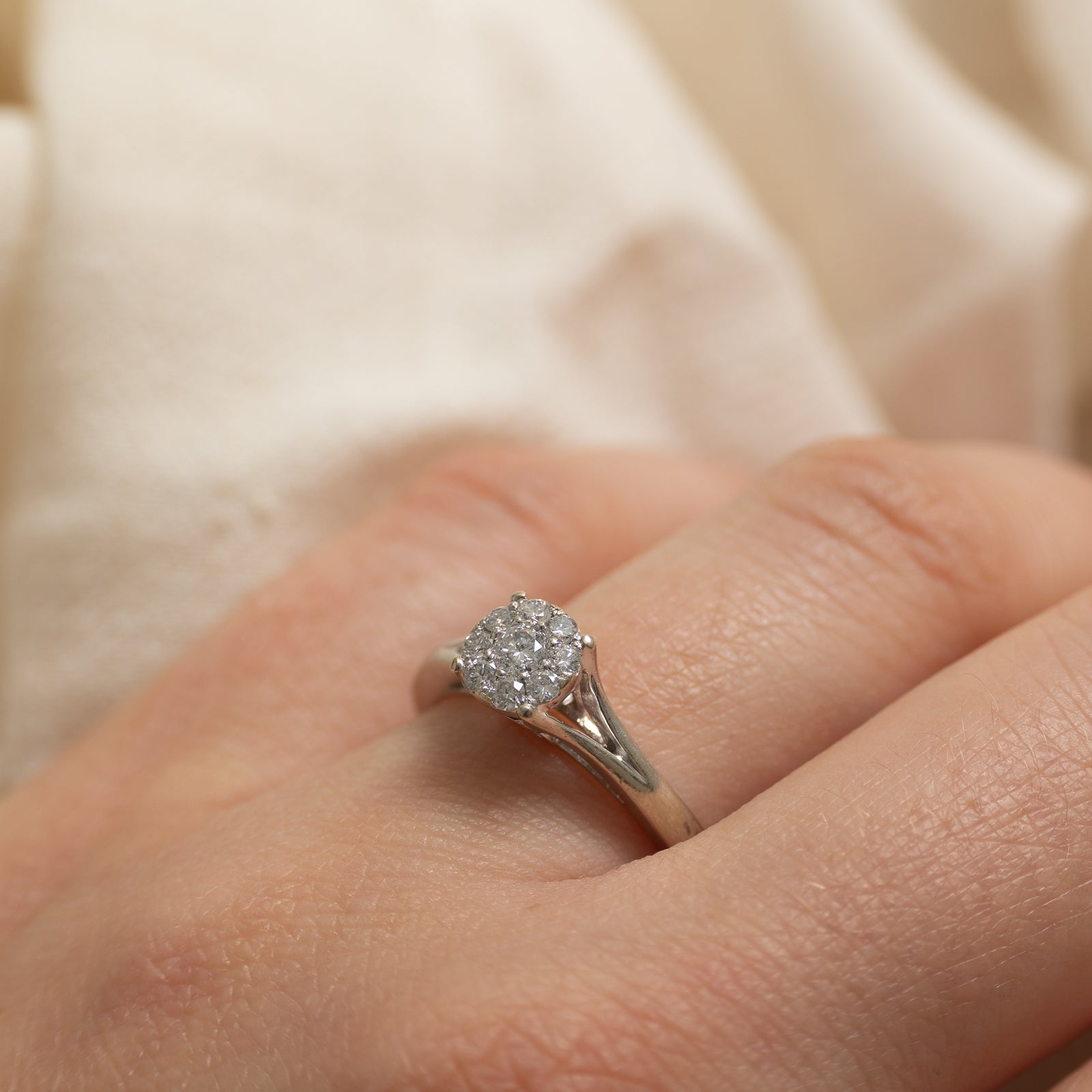 10k Cluster Diamond Tapered Ring | 0.25ctw | SZ 7