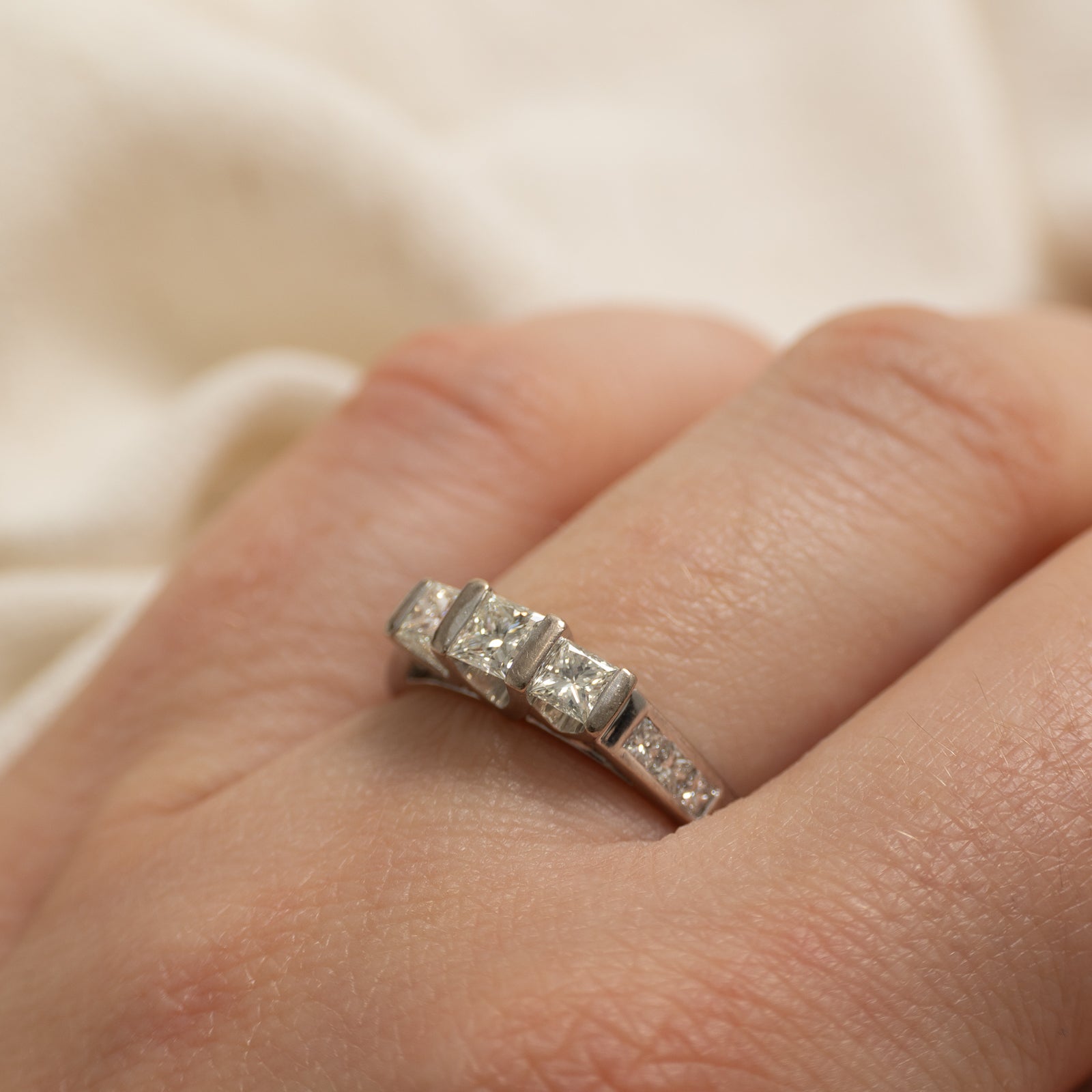 18k Tension Set Diamond Ring | 0.82ctw | SZ 5.25