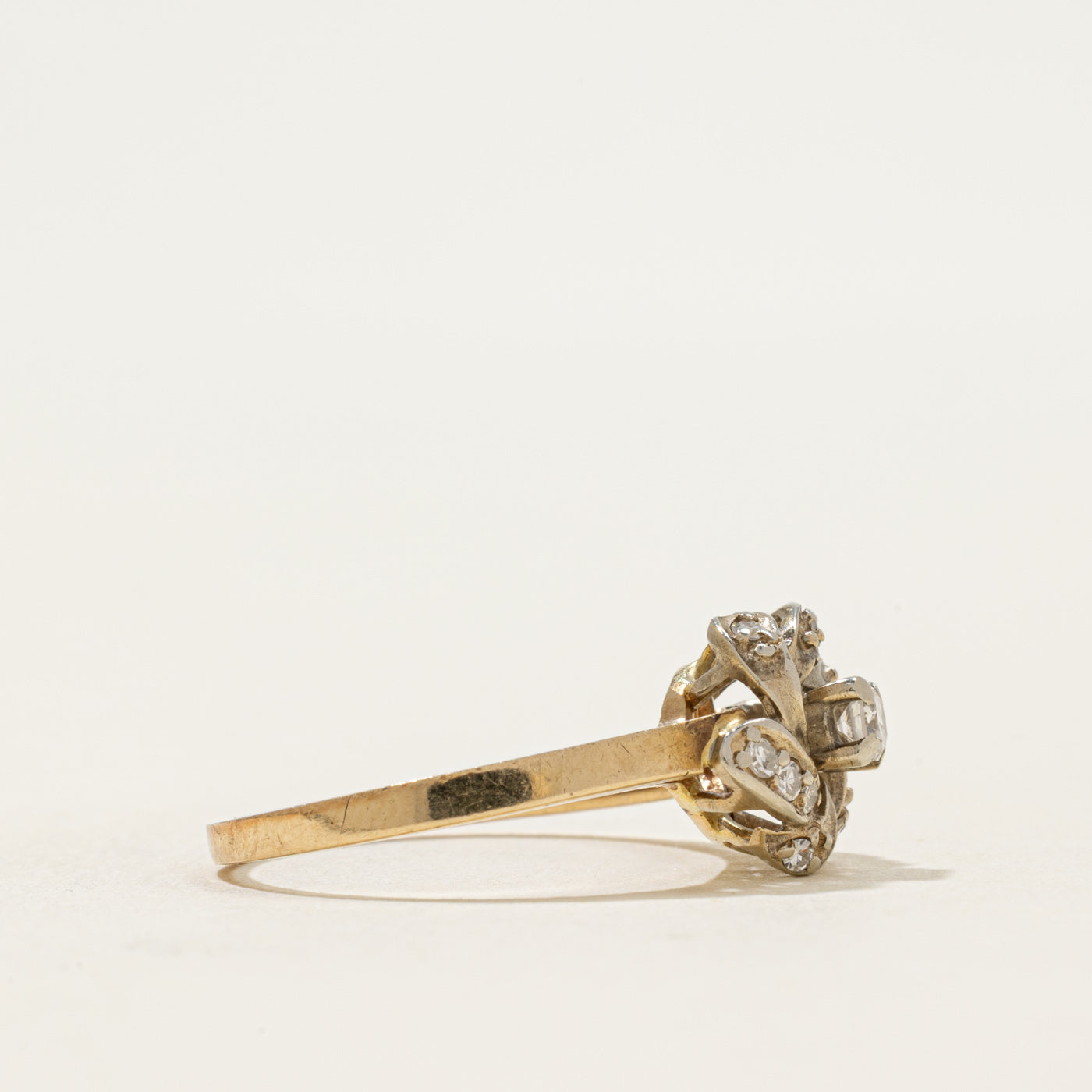 Diamond Swirl Design Ring | 0.19ctw | SZ 7