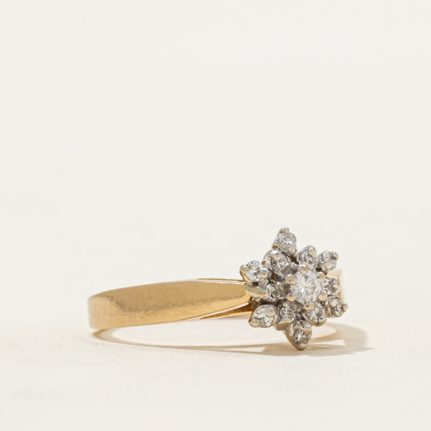 Diamond Cluster Petal Ring | 0.17ctw | SZ 6