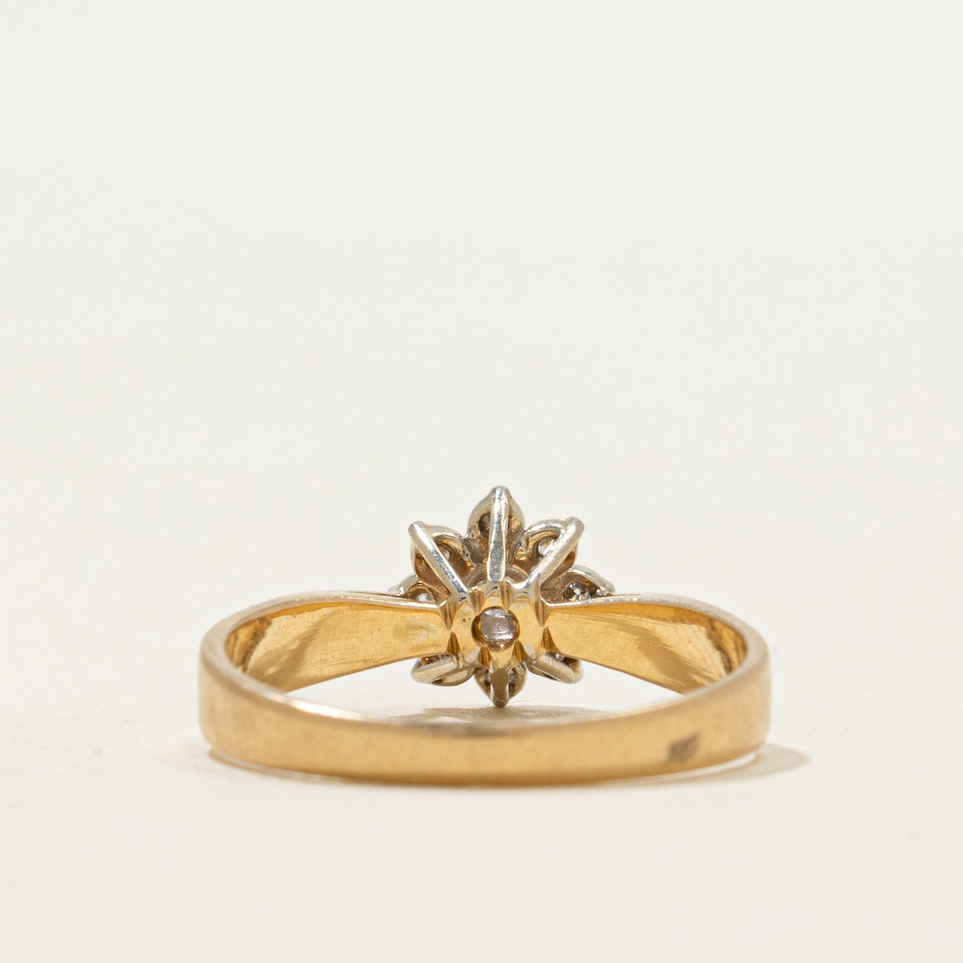 Diamond Petal Reverse Tapered Ring | 0.10ctw | SZ 6.25
