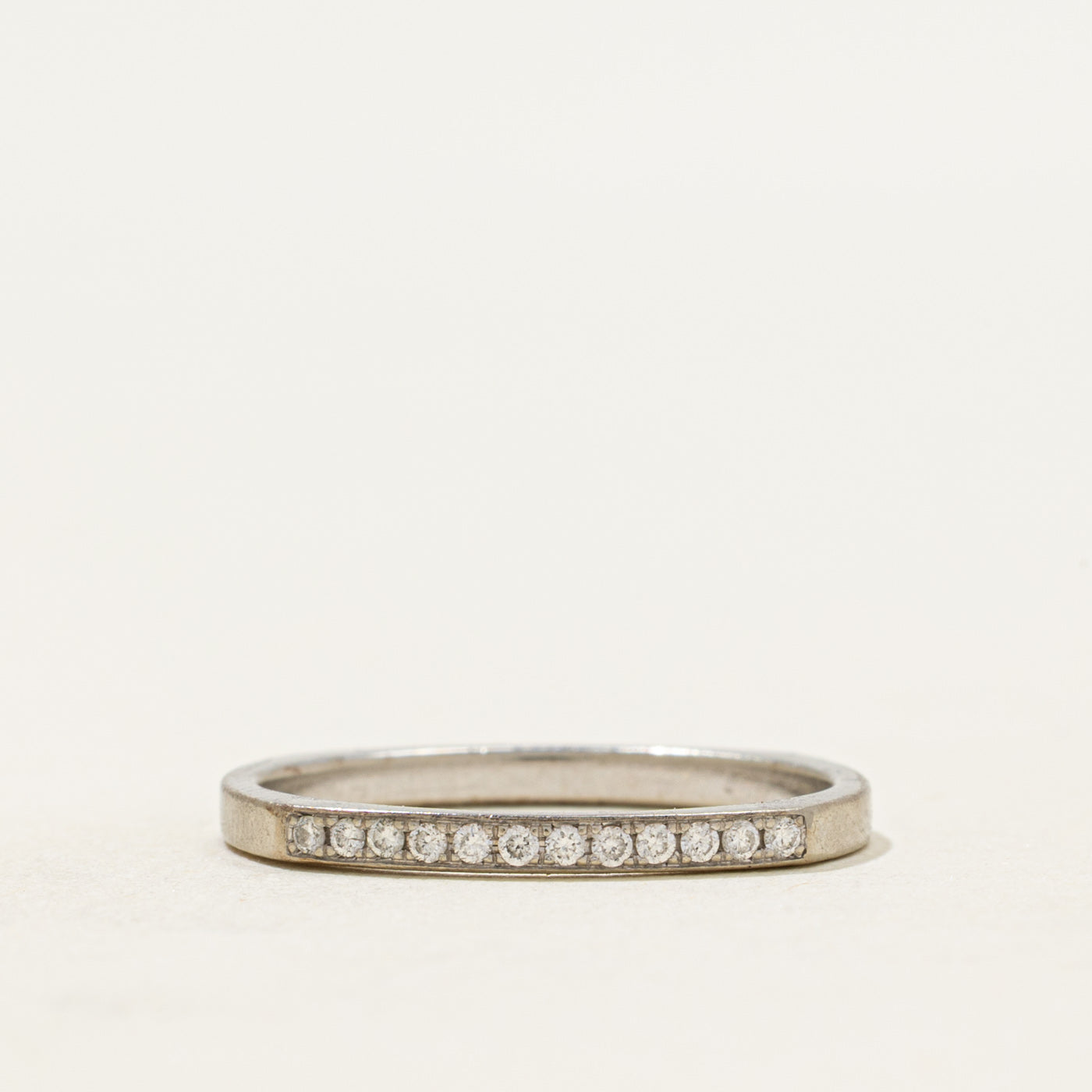 Soft Square Diamond Band | 0.06ctw | 1.85mm | SZ 6.5