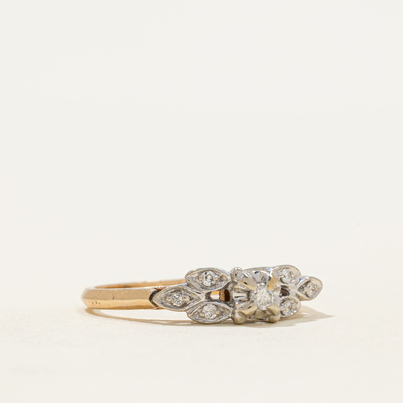 14k Illusion Set Diamond Ring | 0.09ctw | SZ 6.75