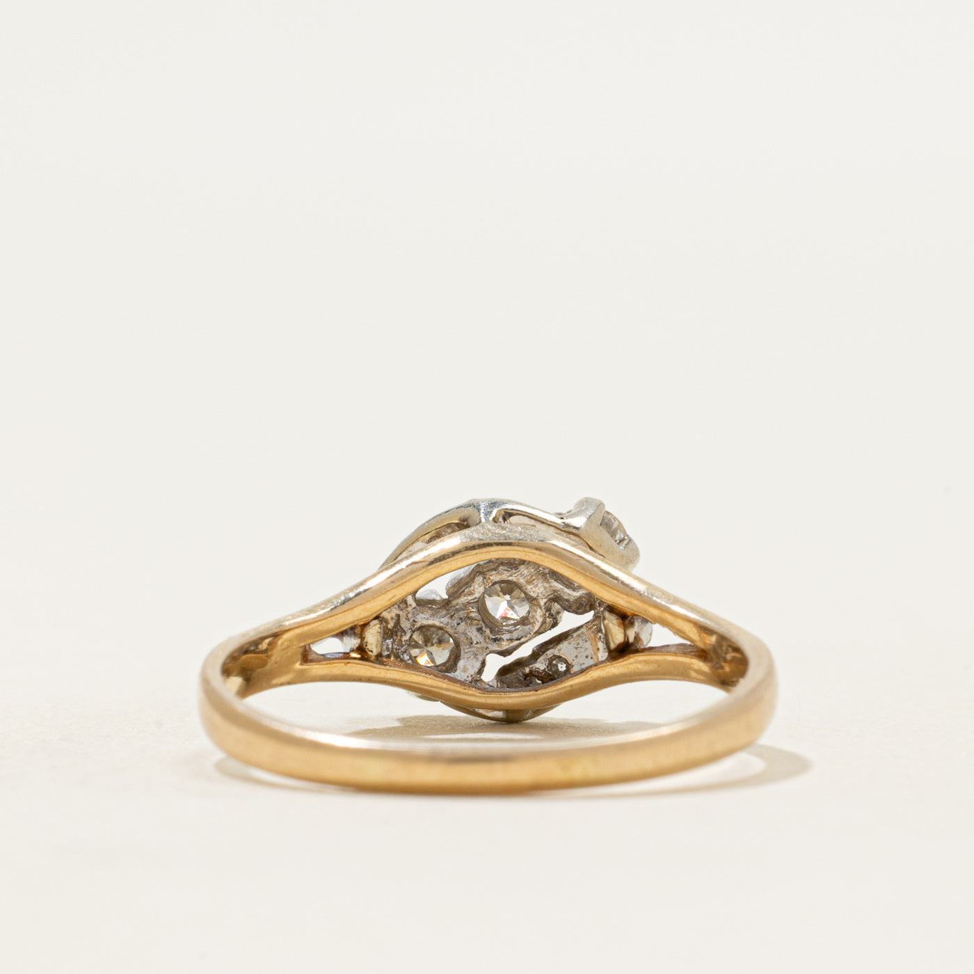 10k Diagonal Diamond Ring | 0.30ctw | SZ 7.25