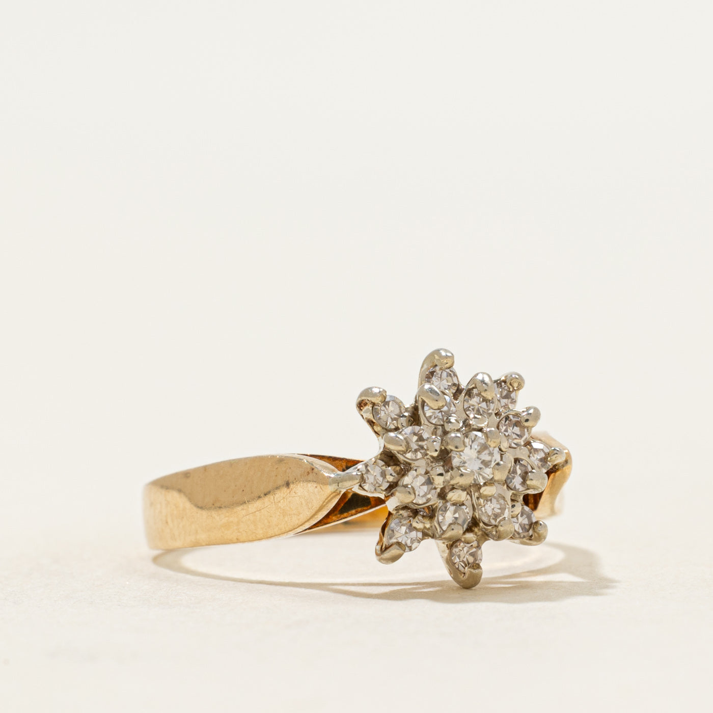 14k Diamond Cluster Ring | 0.25ctw | SZ 7