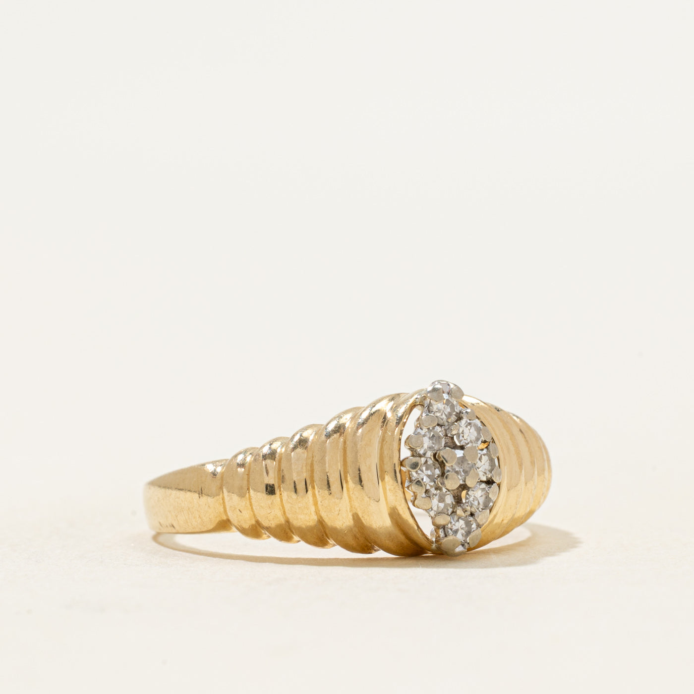 Pave Set Diamond Cluster Fluted Ring | 0.13ctw | SZ 8.25