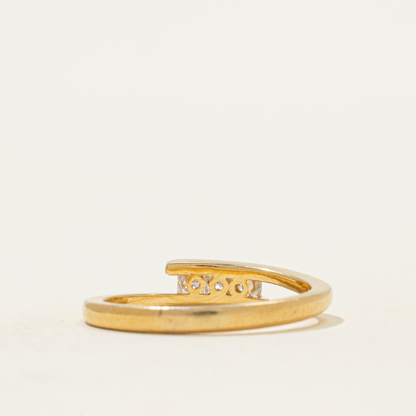 Three Stone Princess Cut Diamond Bypass Ring | 0.29ctw | SZ 7