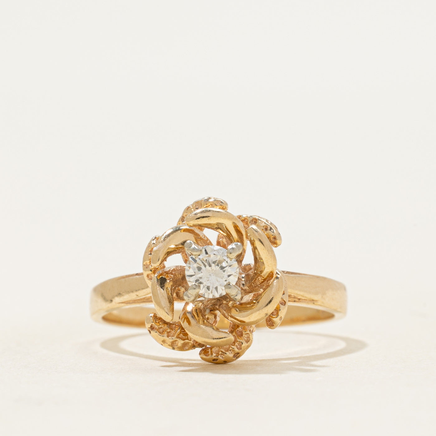 14k Diamond Textured Floral Ring | 0.20ct | SZ 7