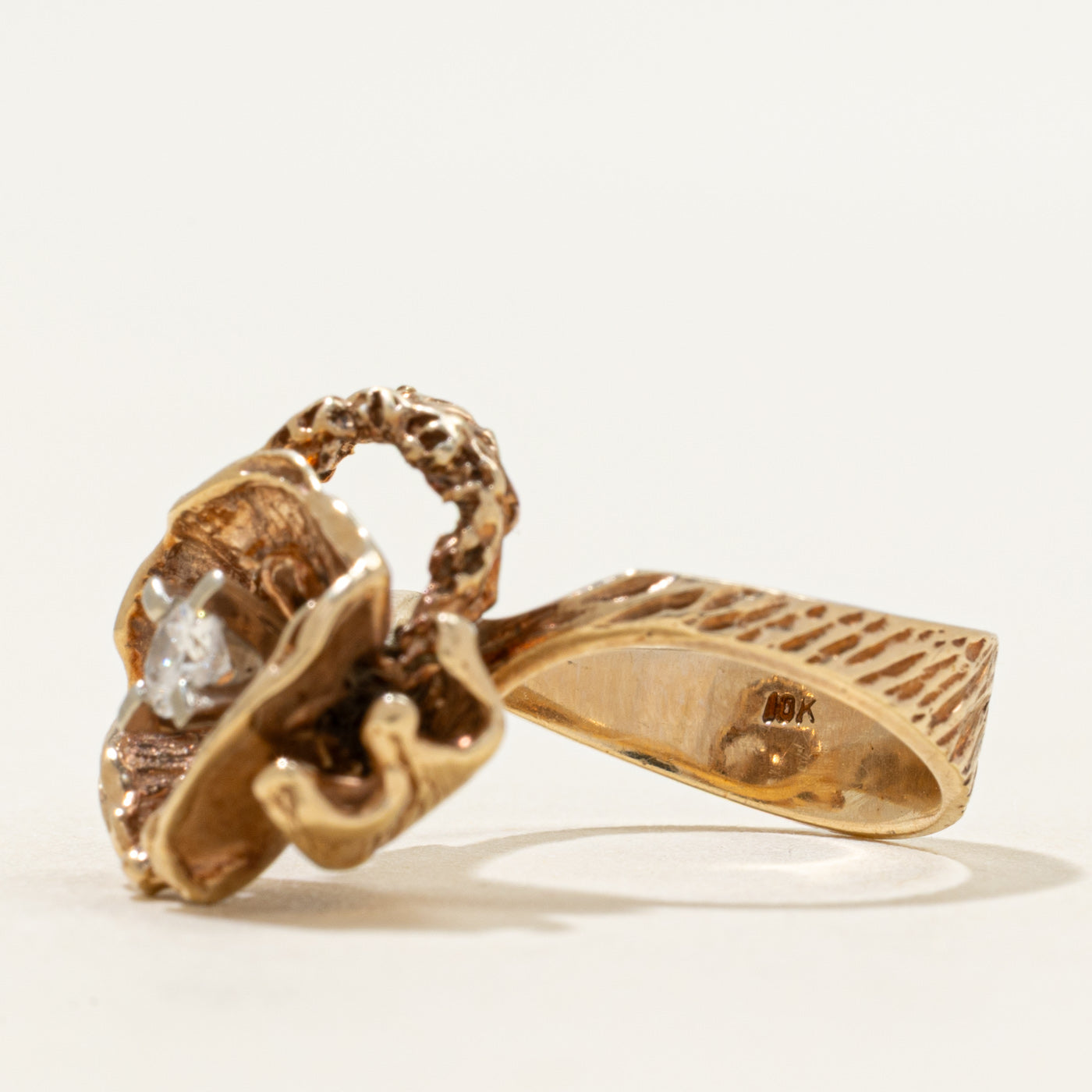 Diamond Floral Textured Cocktail Ring | 0.17ct | SZ 5.75