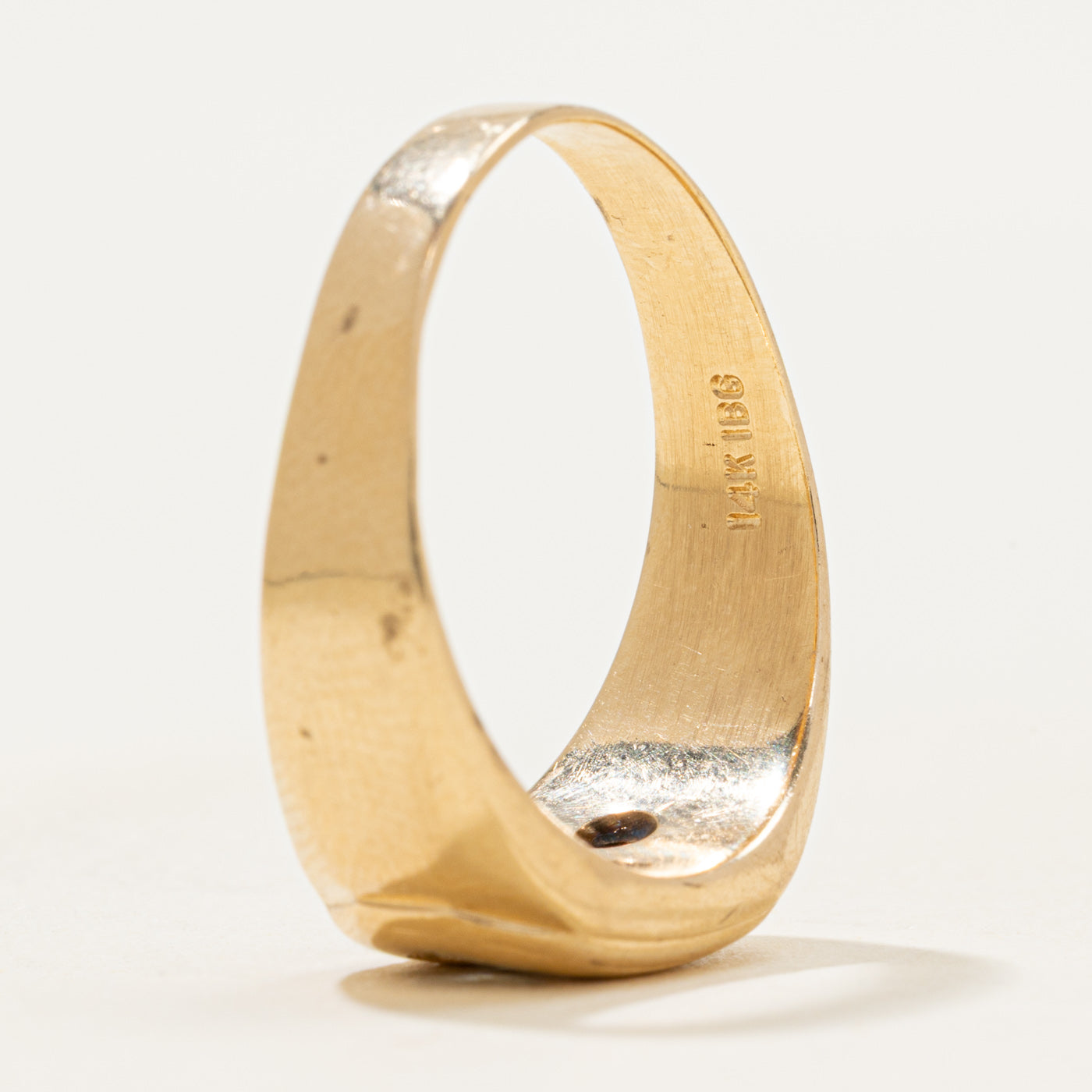 Three Stone Zigzag Diamond Ring | 0.24ctw | SZ 9.5