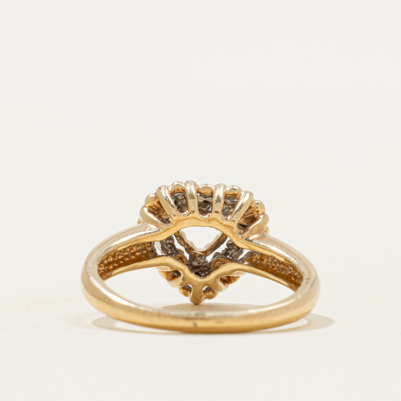 Pave Set Diamond Heart Ring | 0.10ctw | SZ 7.25