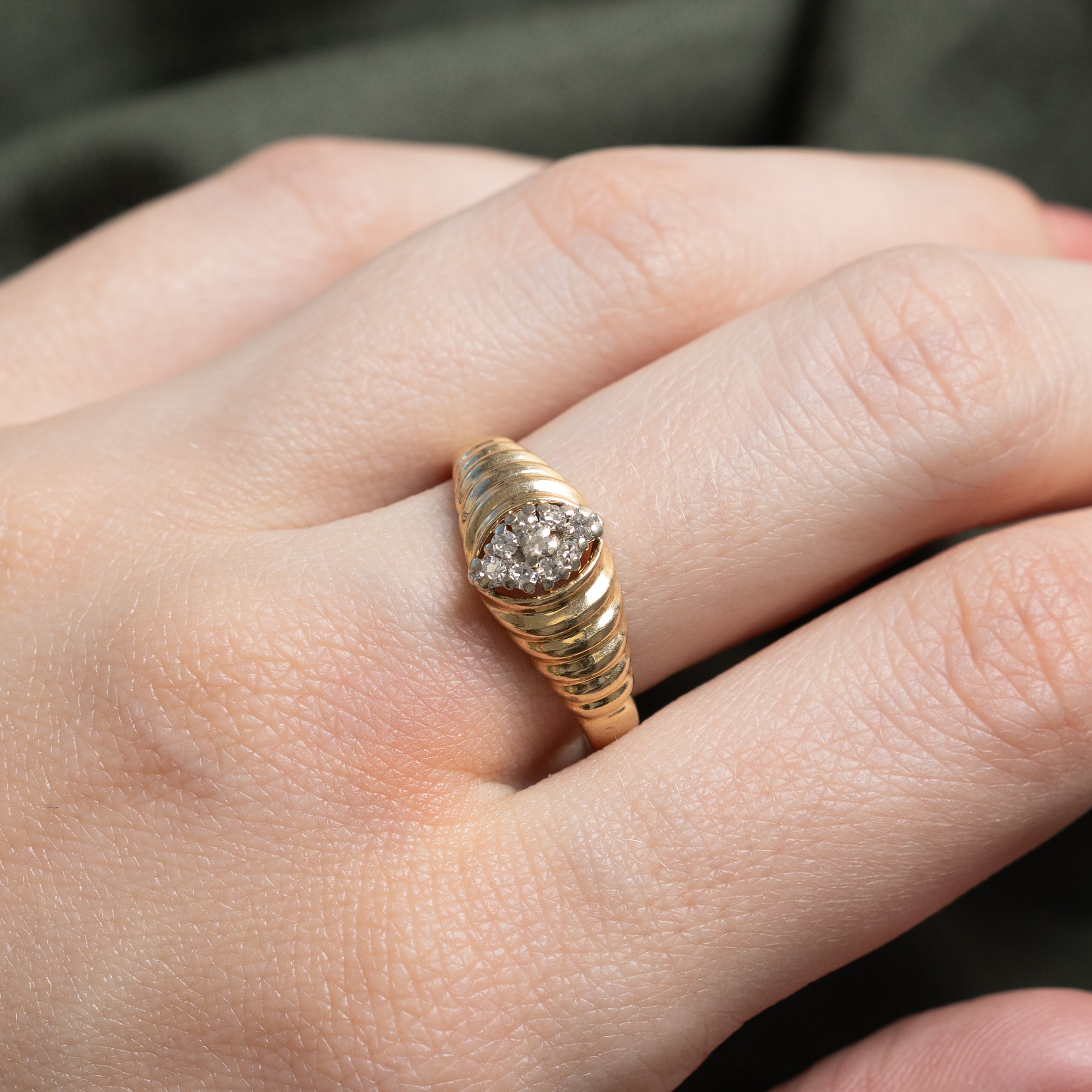 Pave Set Diamond Cluster Fluted Ring | 0.13ctw | SZ 8.25