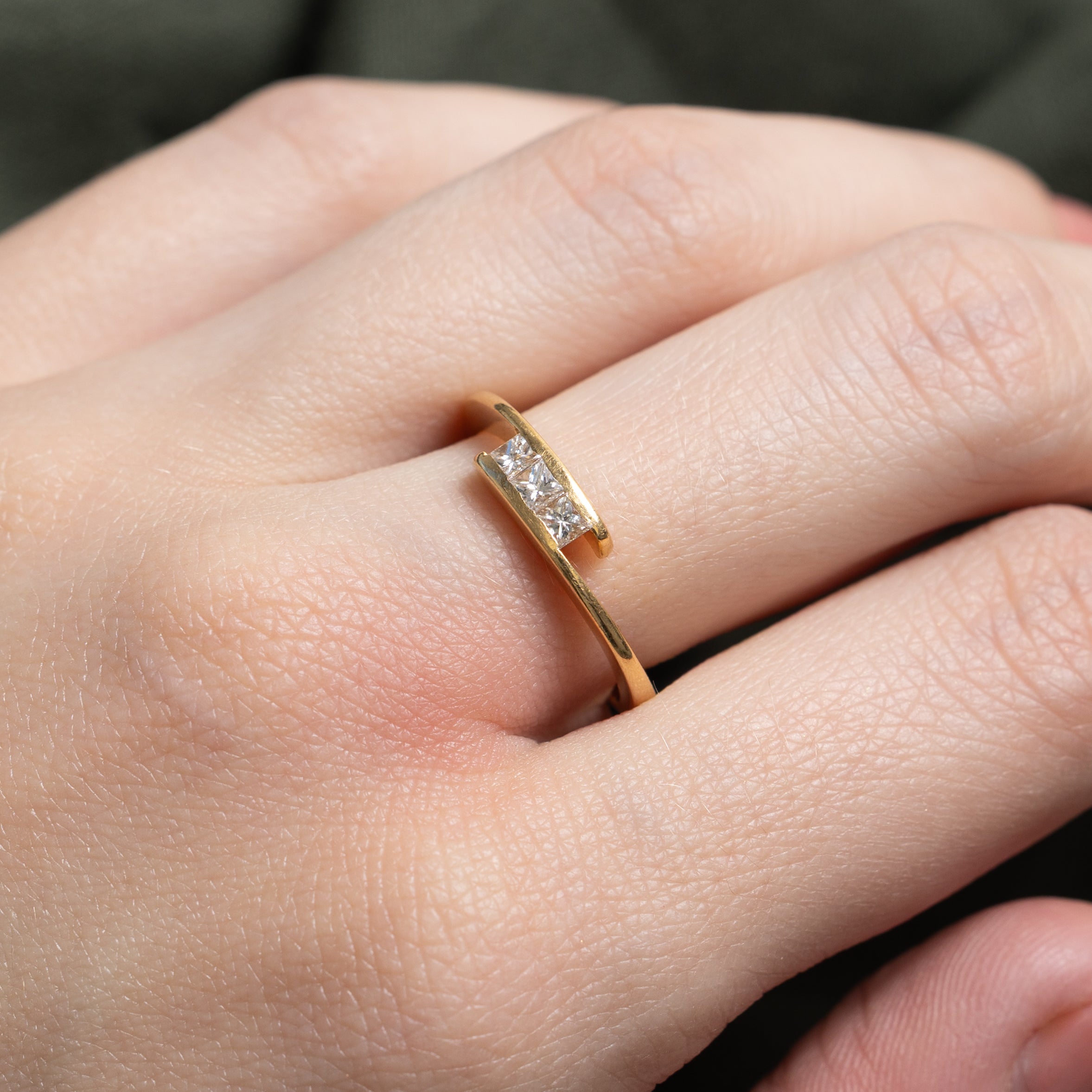 Three Stone Princess Cut Diamond Bypass Ring | 0.29ctw | SZ 7