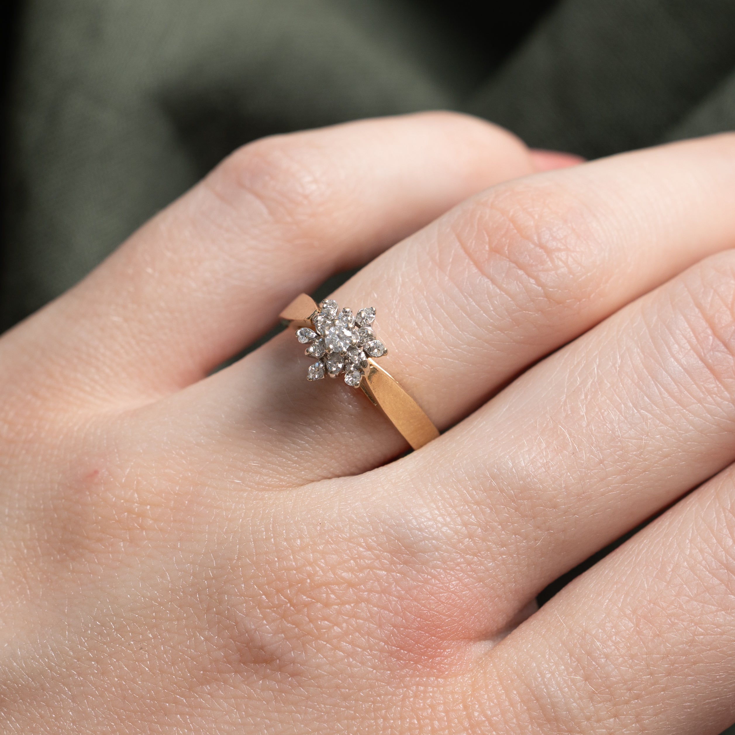 Diamond Cluster Petal Ring | 0.17ctw | SZ 6