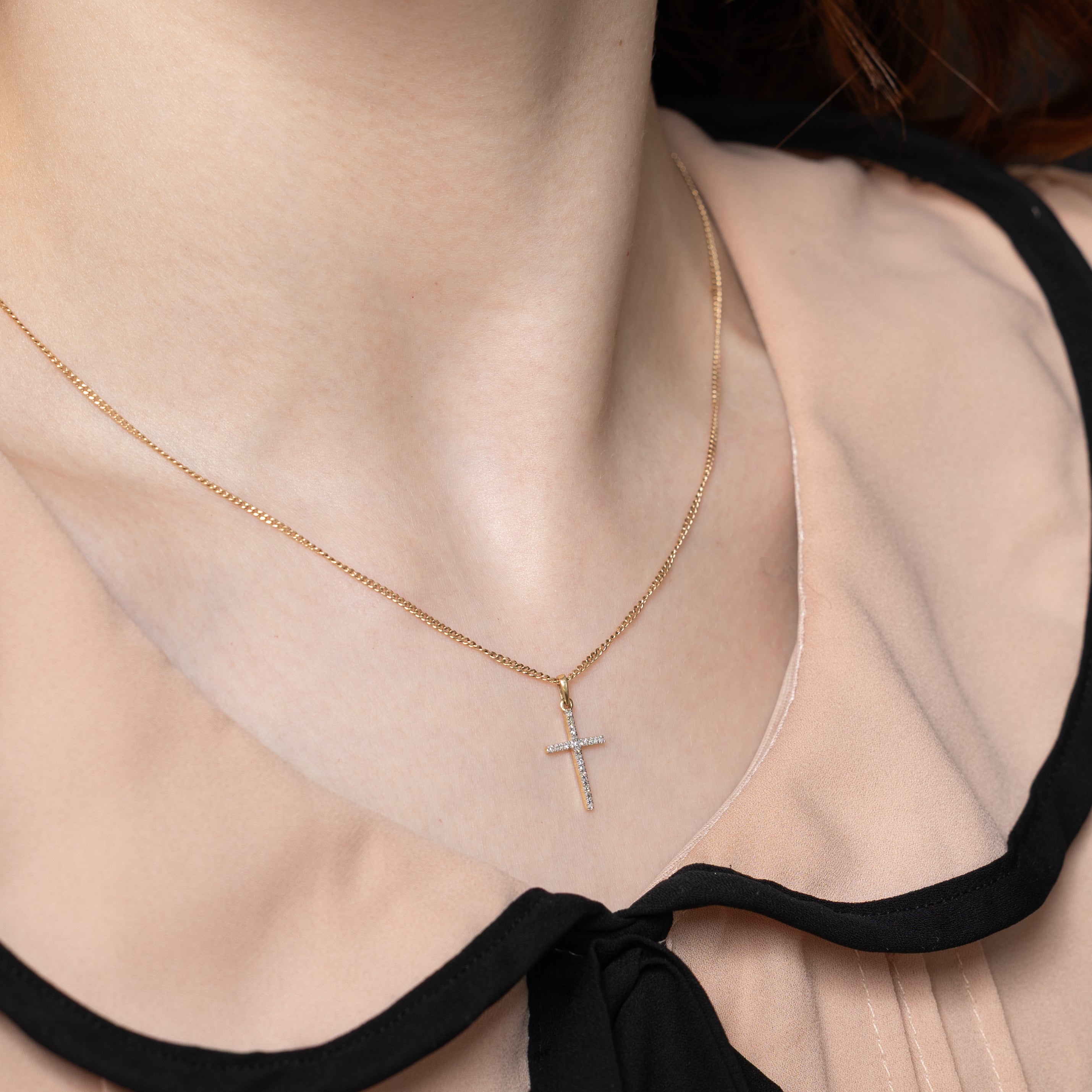 Diamond Cross Pendant | 0.05ctw