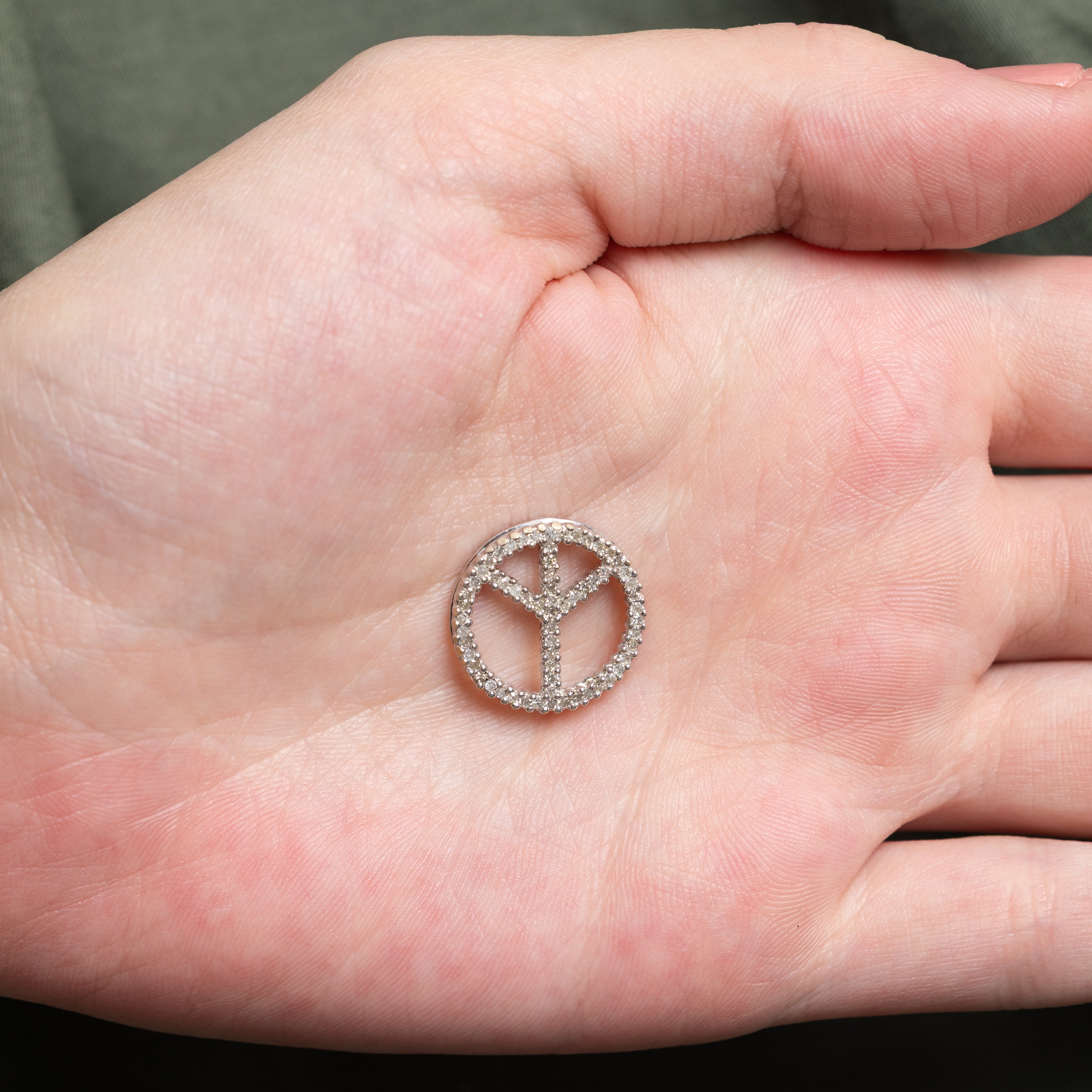 Diamond Peace Sign Pendant | 0.32ctw