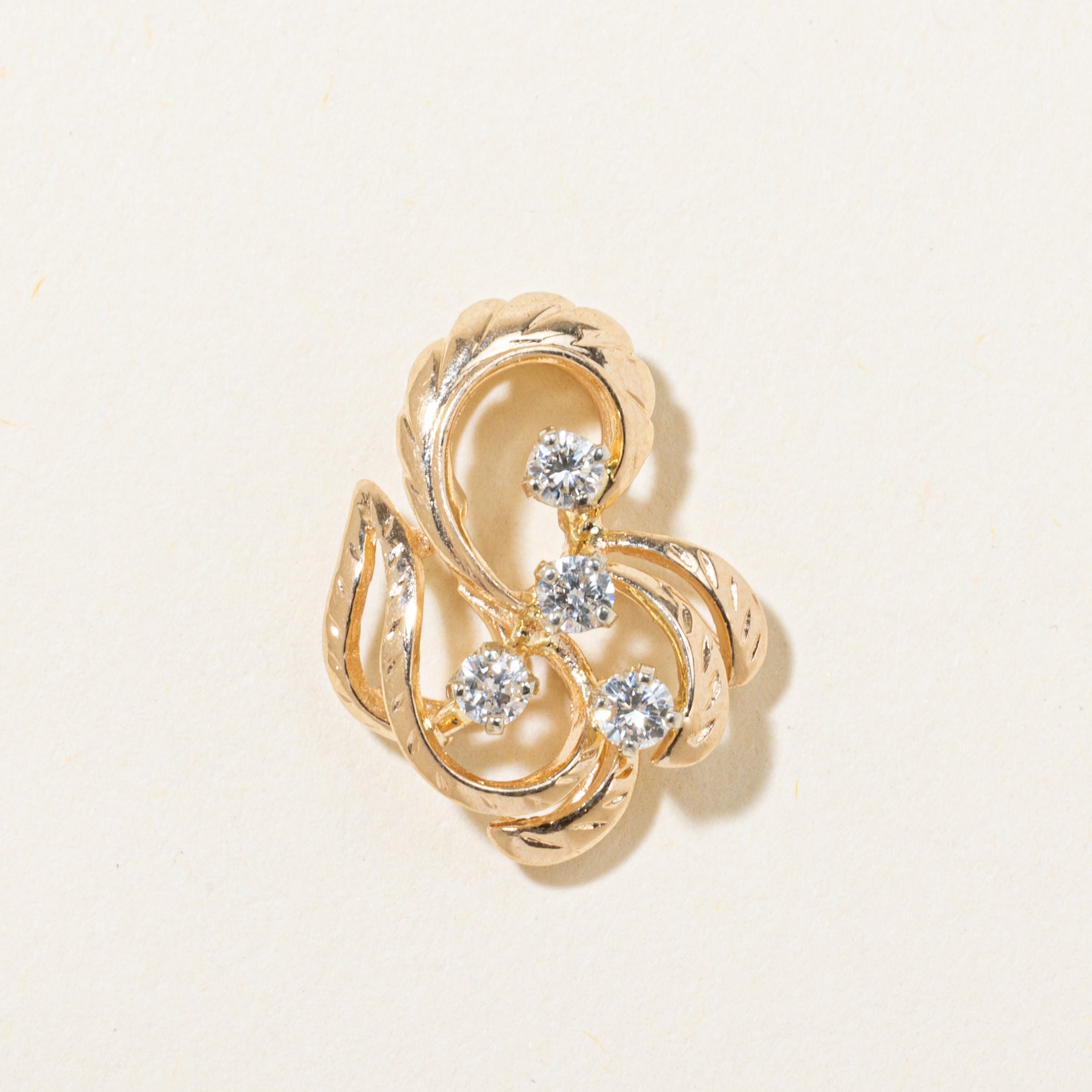 Scattered Diamond Swirl Pendant | 0.24ctw