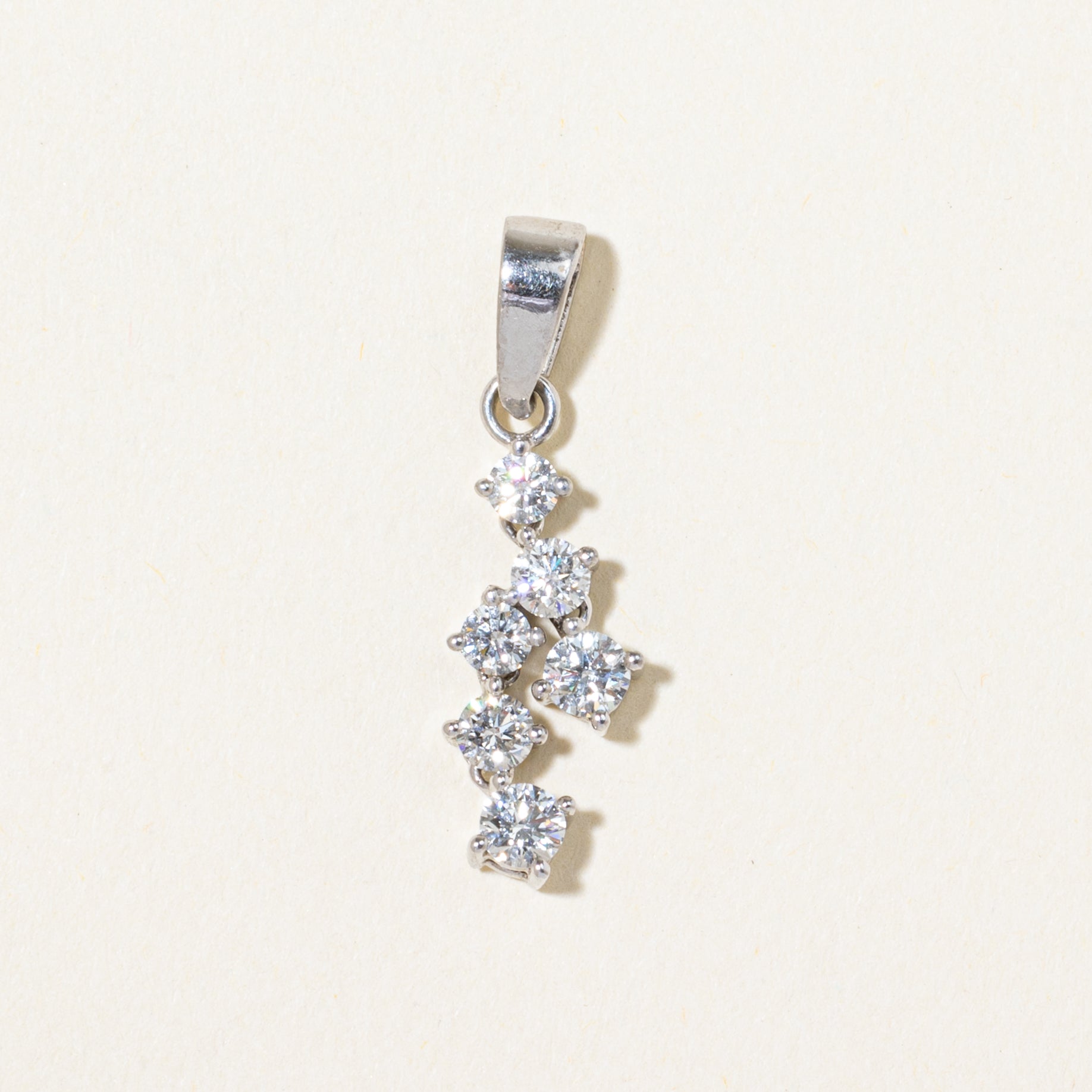 Scattered Diamond Drop Pendant | 0.50ctw