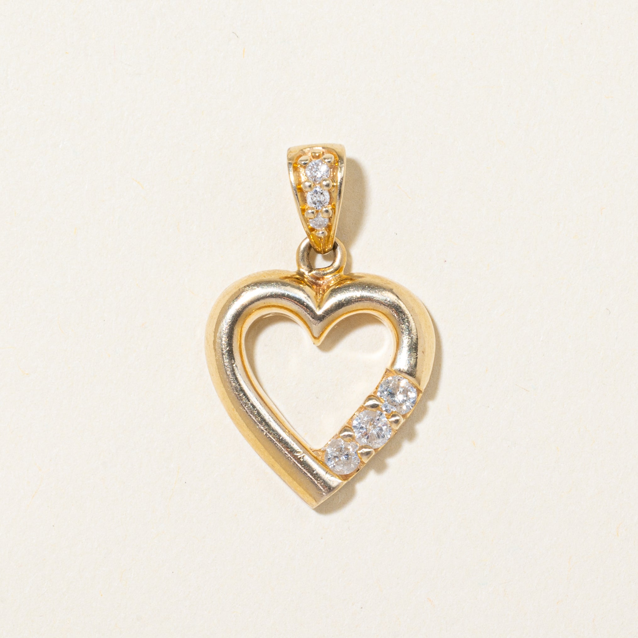Diamond Open Heart Pendant | 0.21ctw