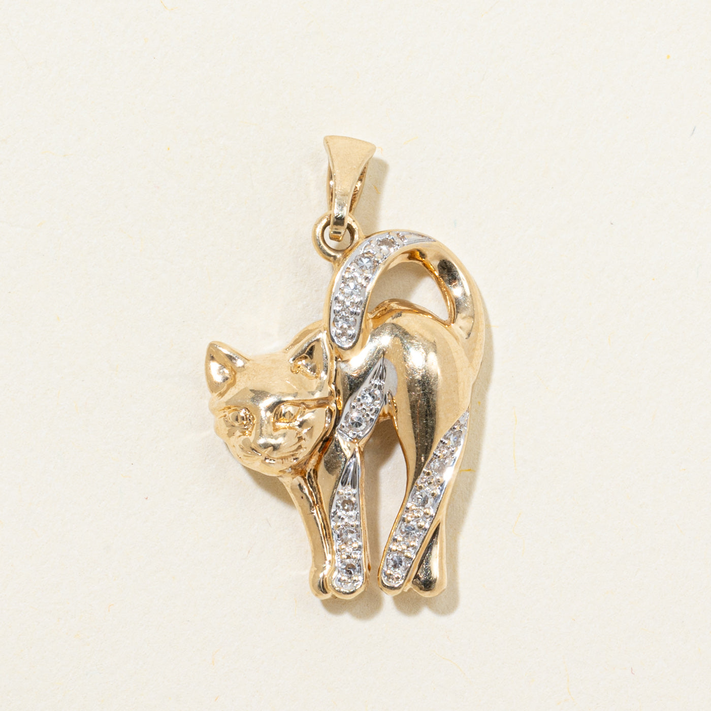 Diamond Cat Pendant | 0.10ctw
