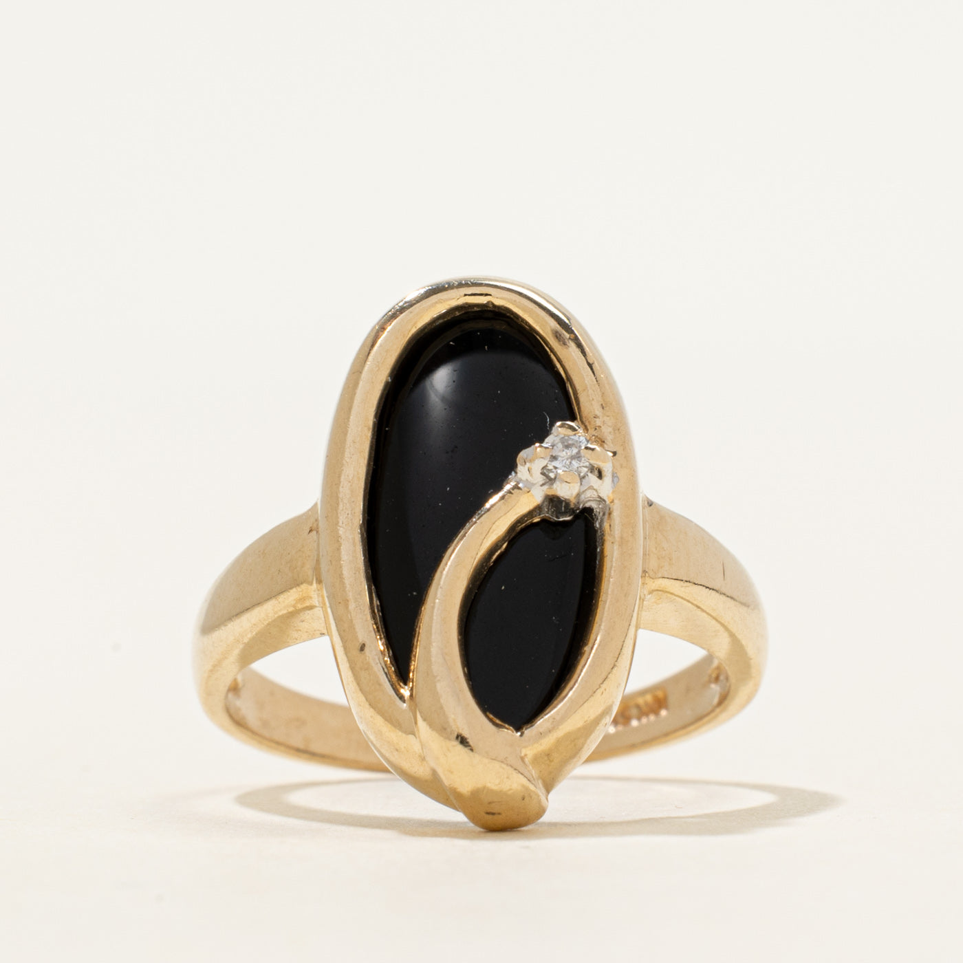 Bezel Set Onyx & Diamond Ring | 4.09ct, 0.02ct | SZ 5