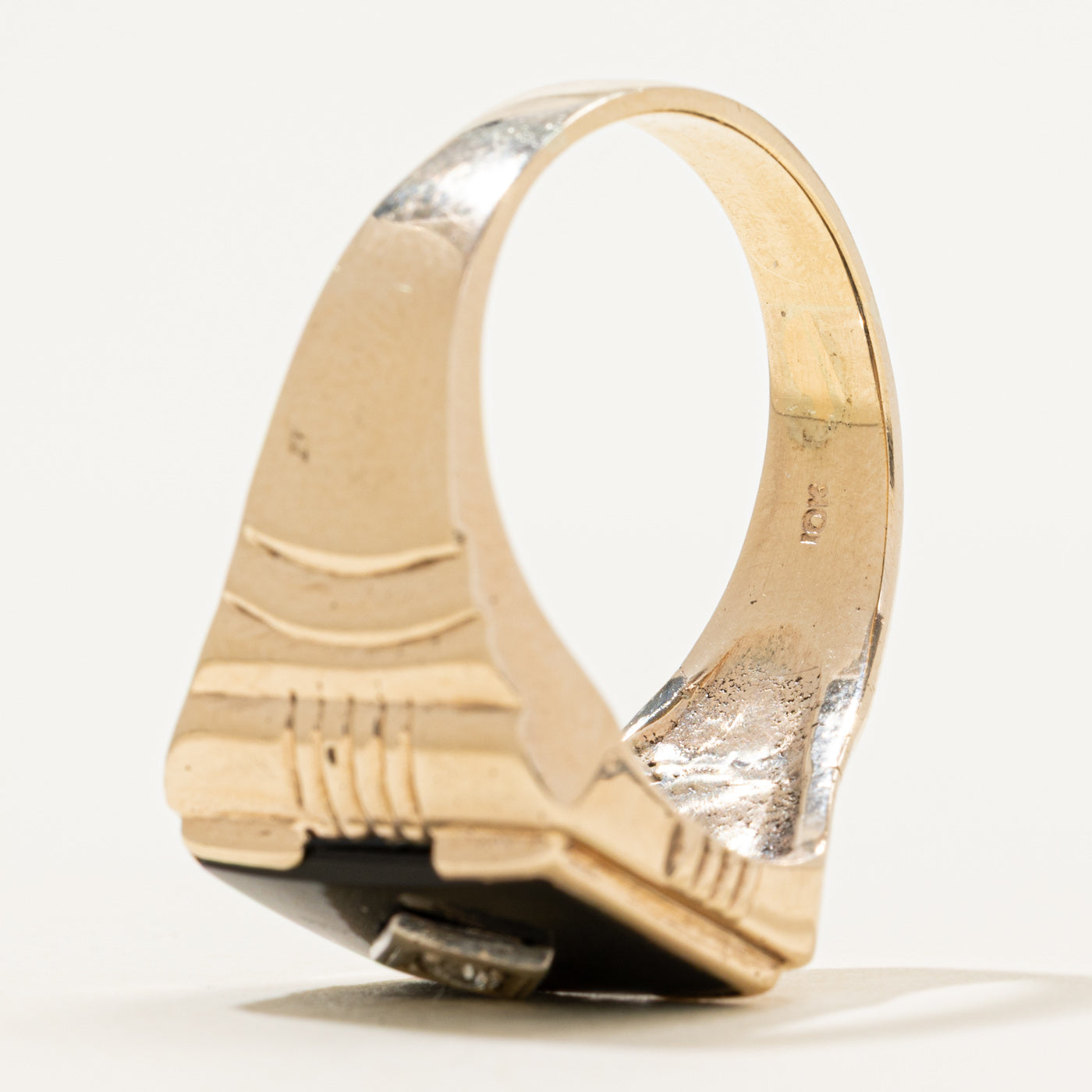 Onyx & Diamond Grooved Signet Ring | 3.25ct, 0.06ct | SZ 13