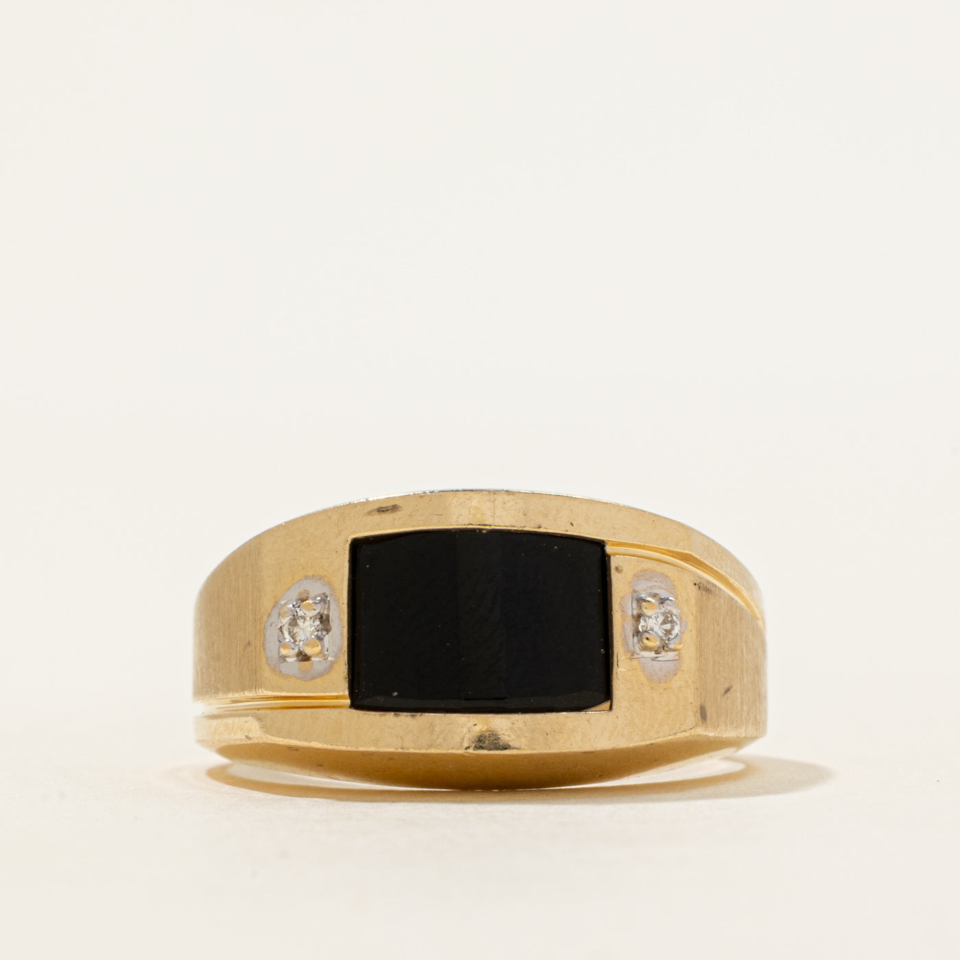 Rectangle Onyx & Diamond Grooved Ring | 1.69ct, 0.03ctw | SZ 8.25