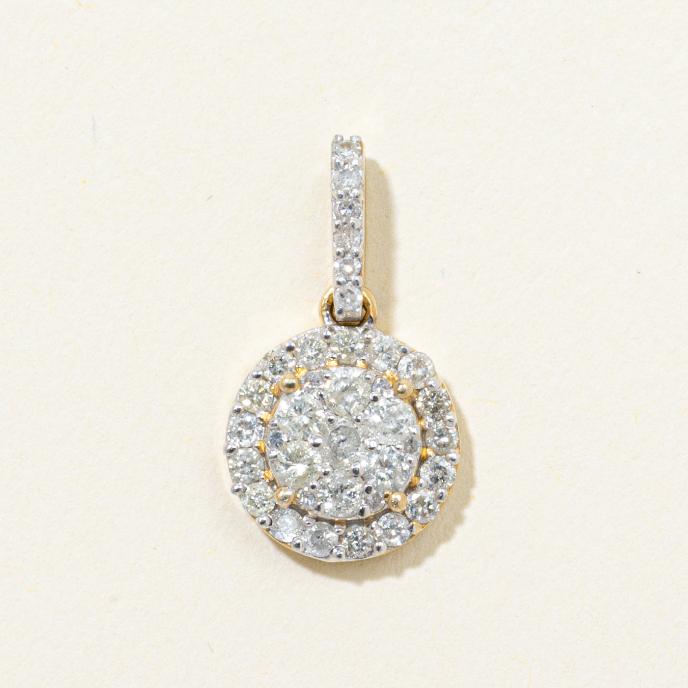 Pendentif halo serti de diamants en grappe | 0,60 ct