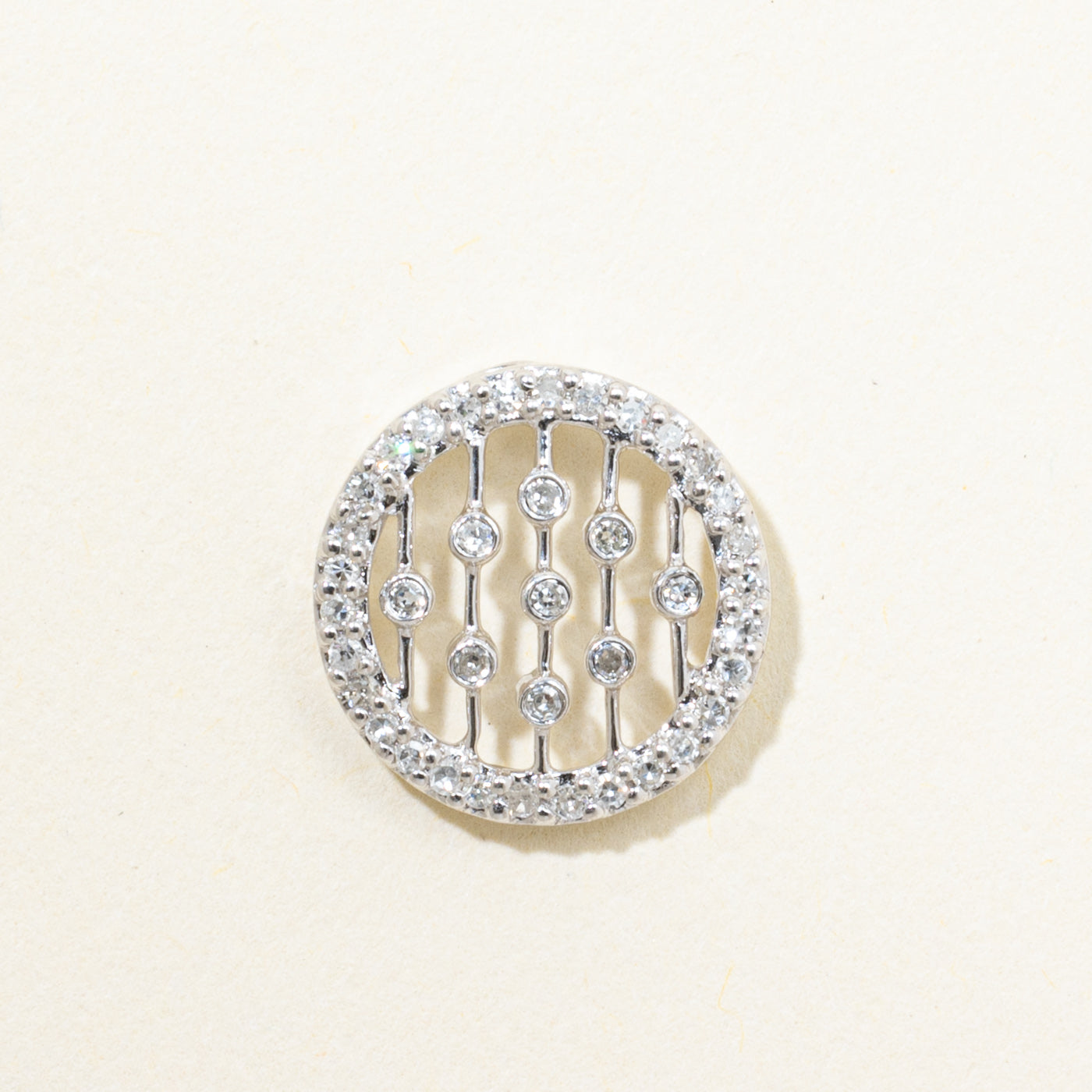 Diamond Halo Circle Pendant | 0.19ctw
