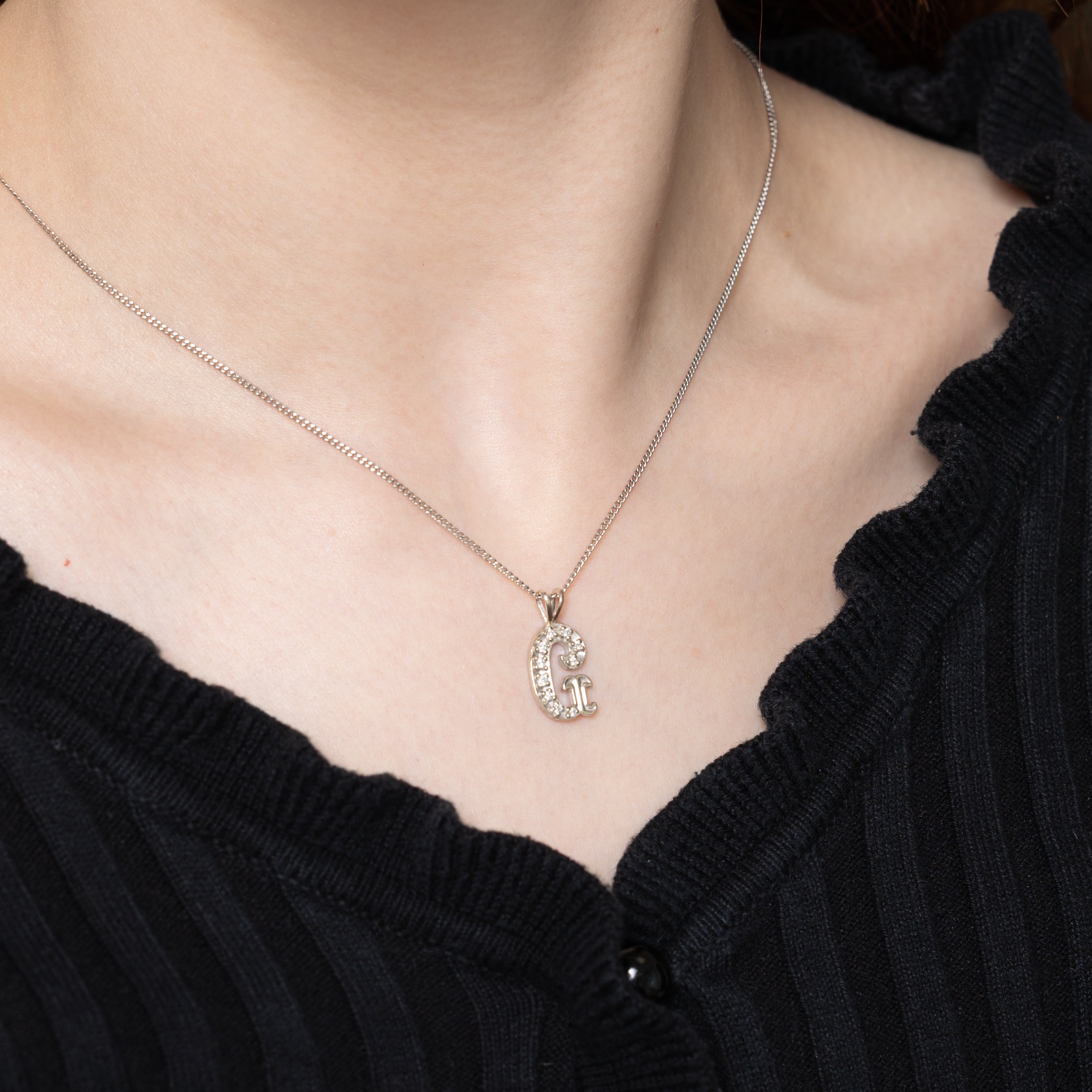 Diamond "G" Initial Pendant | 0.13ctw