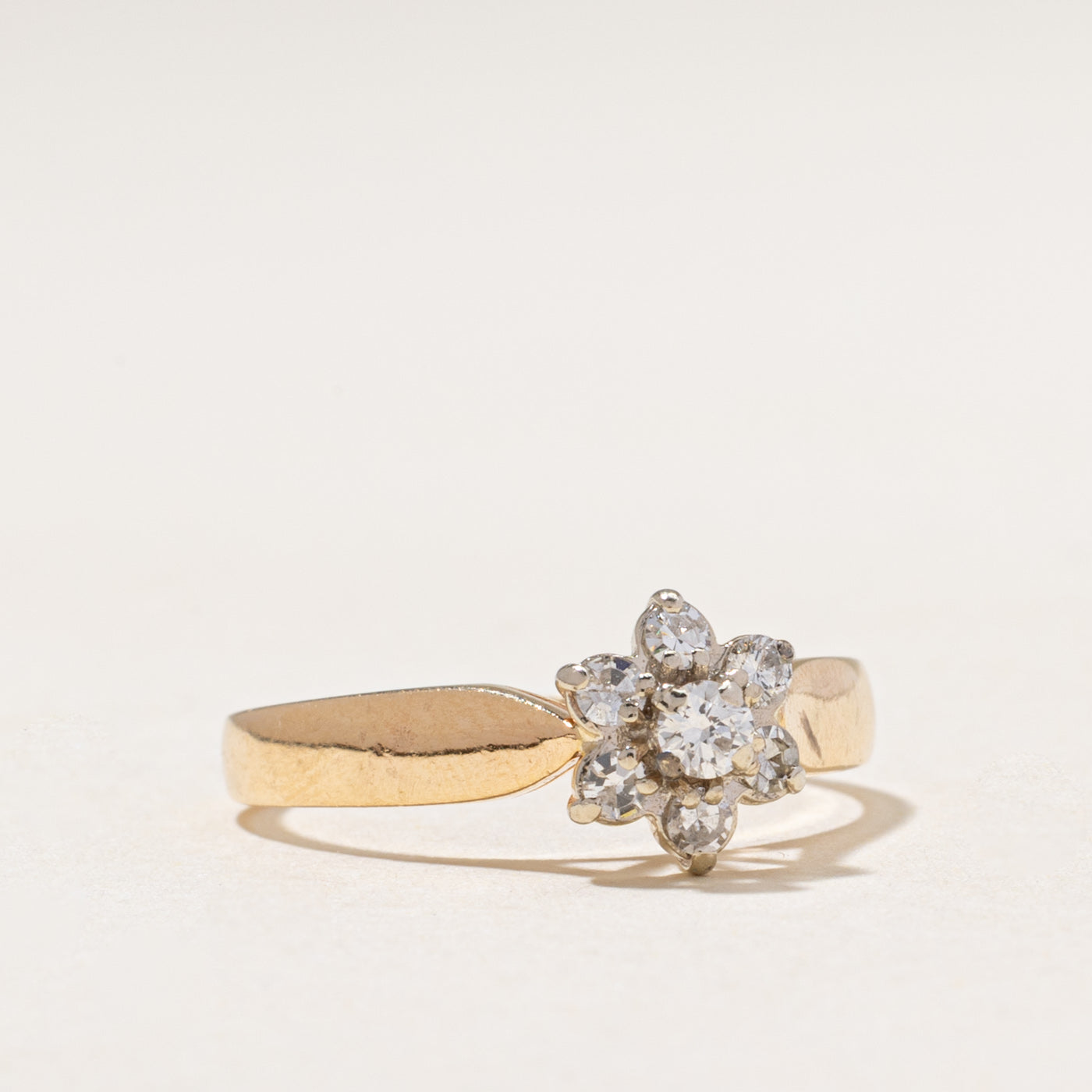 Diamond Petal Cluster Ring | 0.25ctw | SZ 6.75