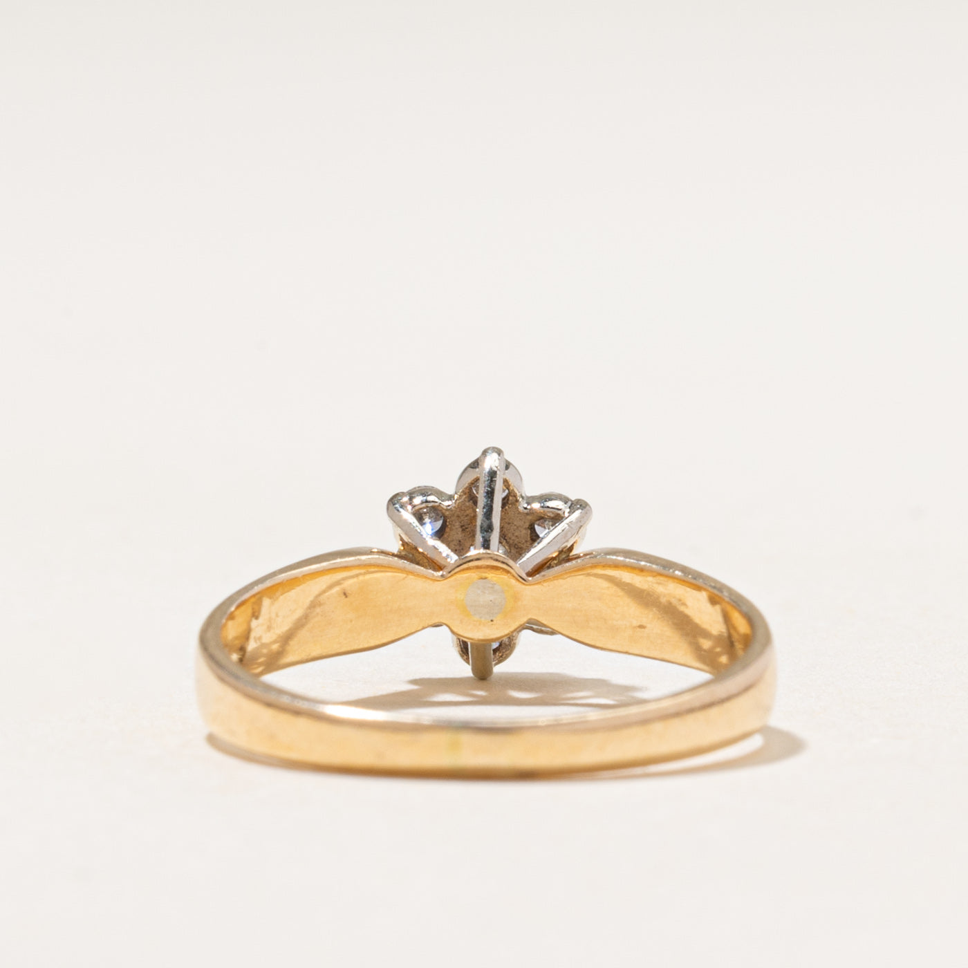 Diamond Petal Cluster Ring | 0.25ctw | SZ 6.75