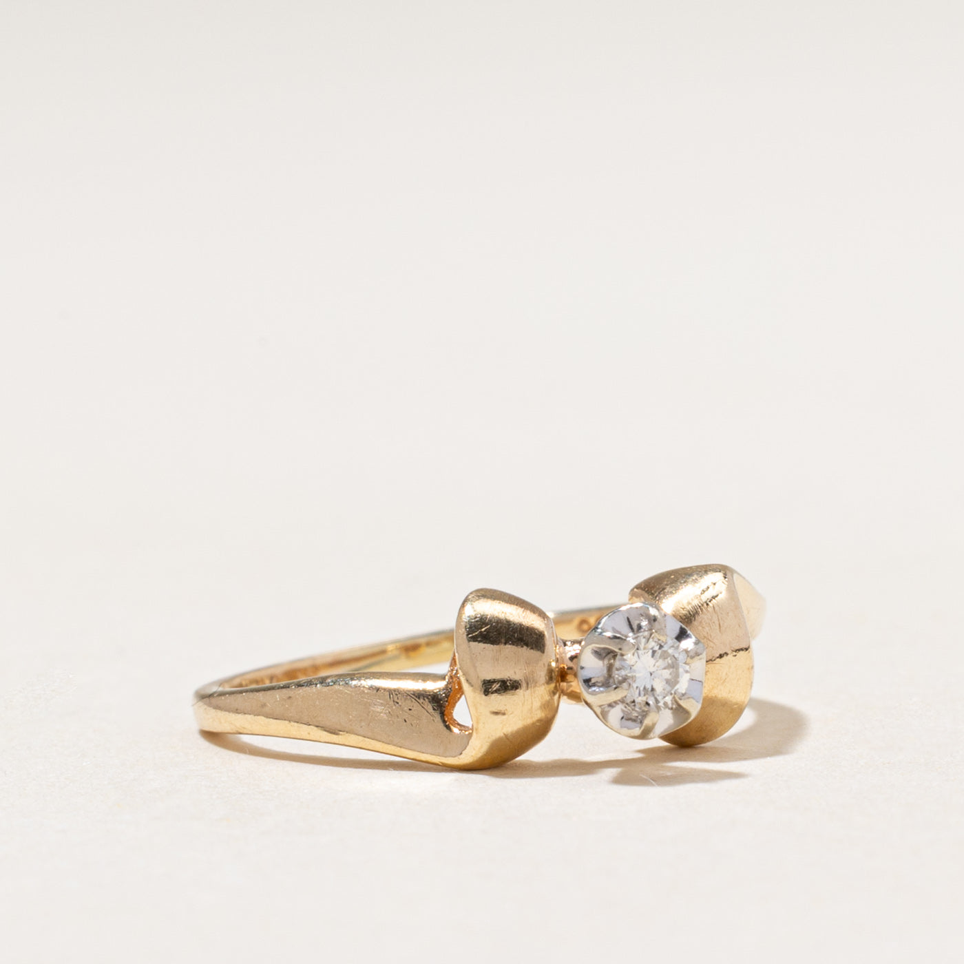 Illusion Set Diamond Bow Ring | 0.05ct | SZ 6