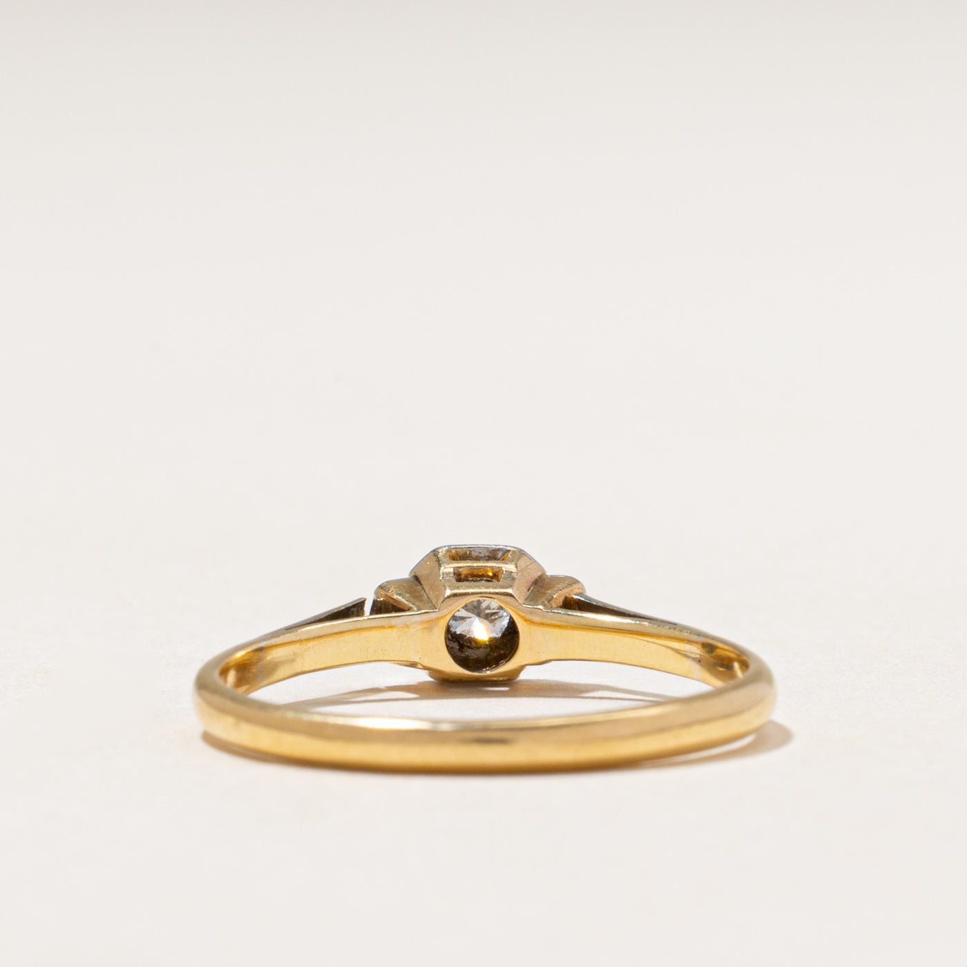 18k Solitaire Diamond Ring | 0.08ct | SZ 8.75