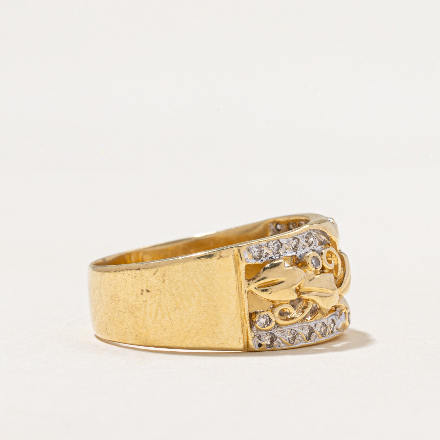 18k Diamond Engraved Vine Band | 0.24ctw | SZ 10.25