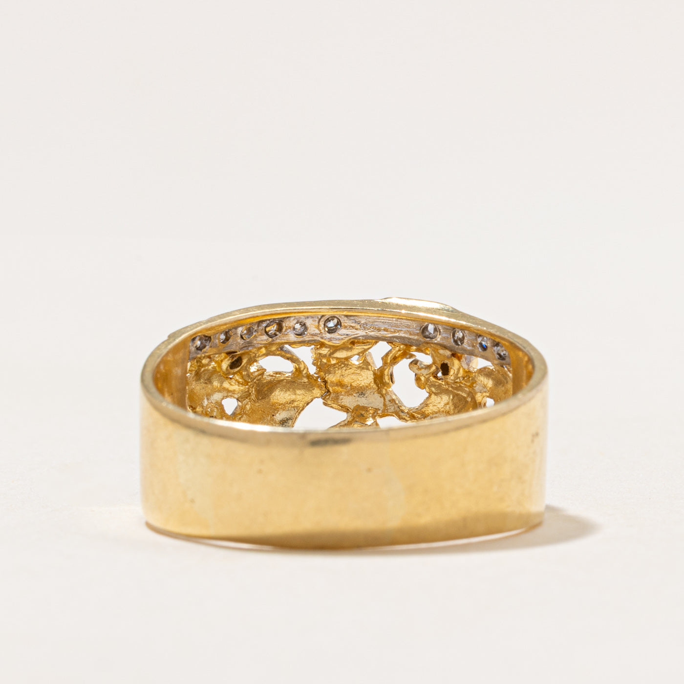 18k Diamond Engraved Vine Band | 0.24ctw | SZ 10.25