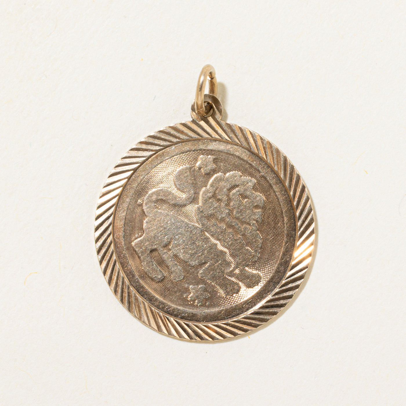 10k Yellow Gold Leo Zodiac Charm