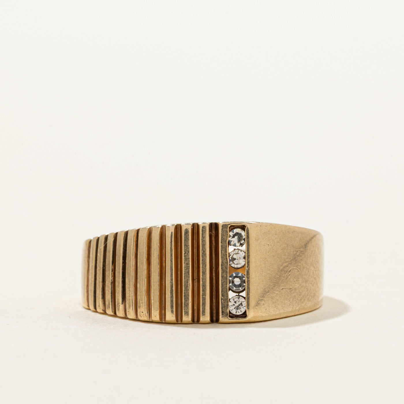 Channel Set Diamond Fluted Ring | 0.06ctw | SZ 10