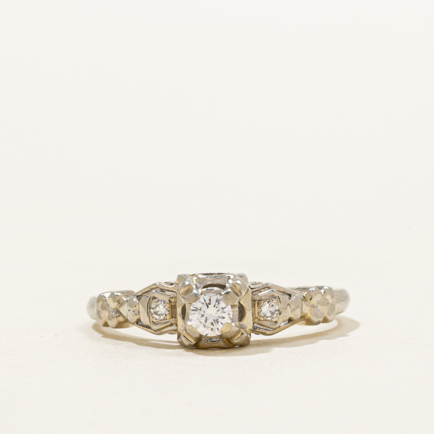 18k White Gold Diamond Ring | 0.10ctw | SZ 5.5