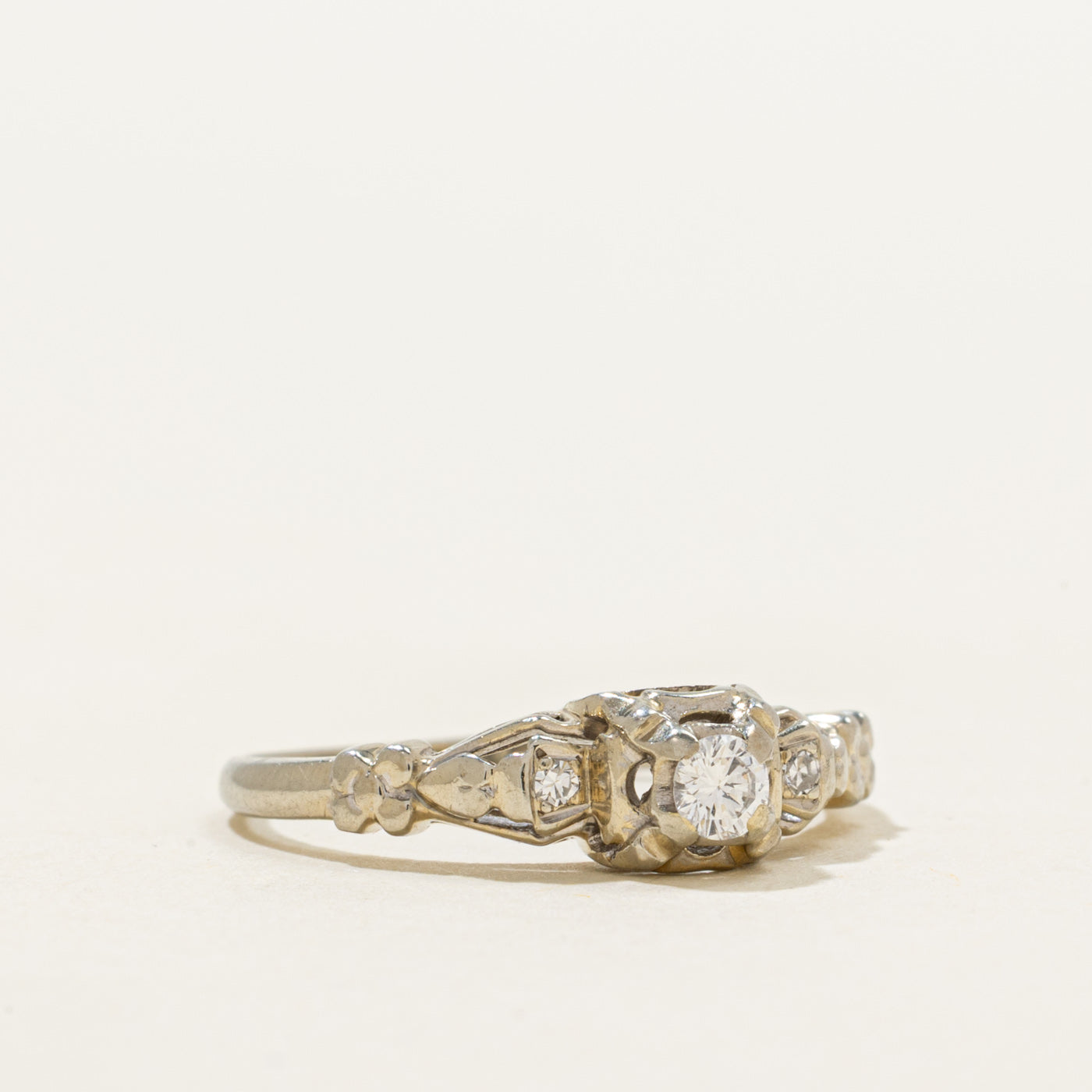 18k White Gold Diamond Ring | 0.10ctw | SZ 5.5