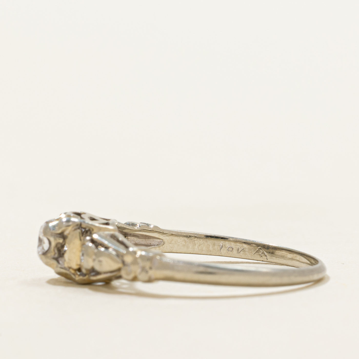 18k White Gold Diamond Ring | 0.10ctw | SZ 5.5
