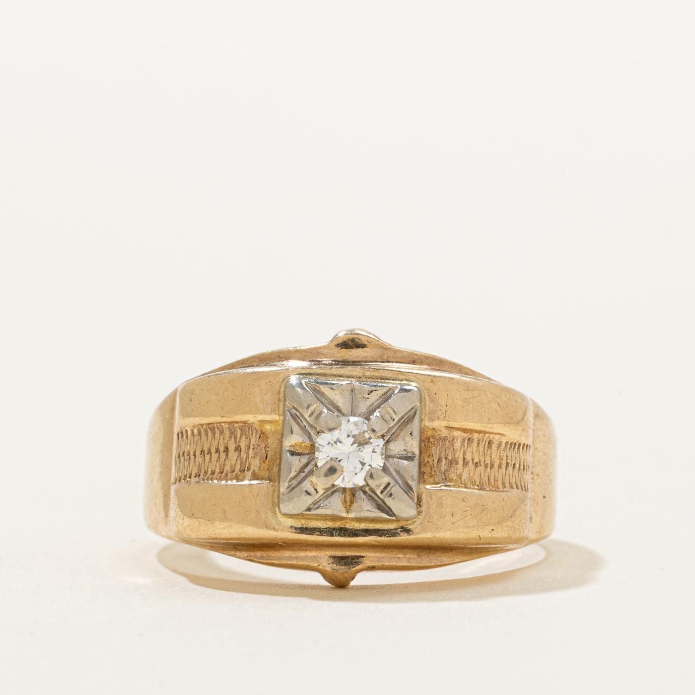 Two Tone Diamond Textured Statement Ring | 0.14ct | SZ 8