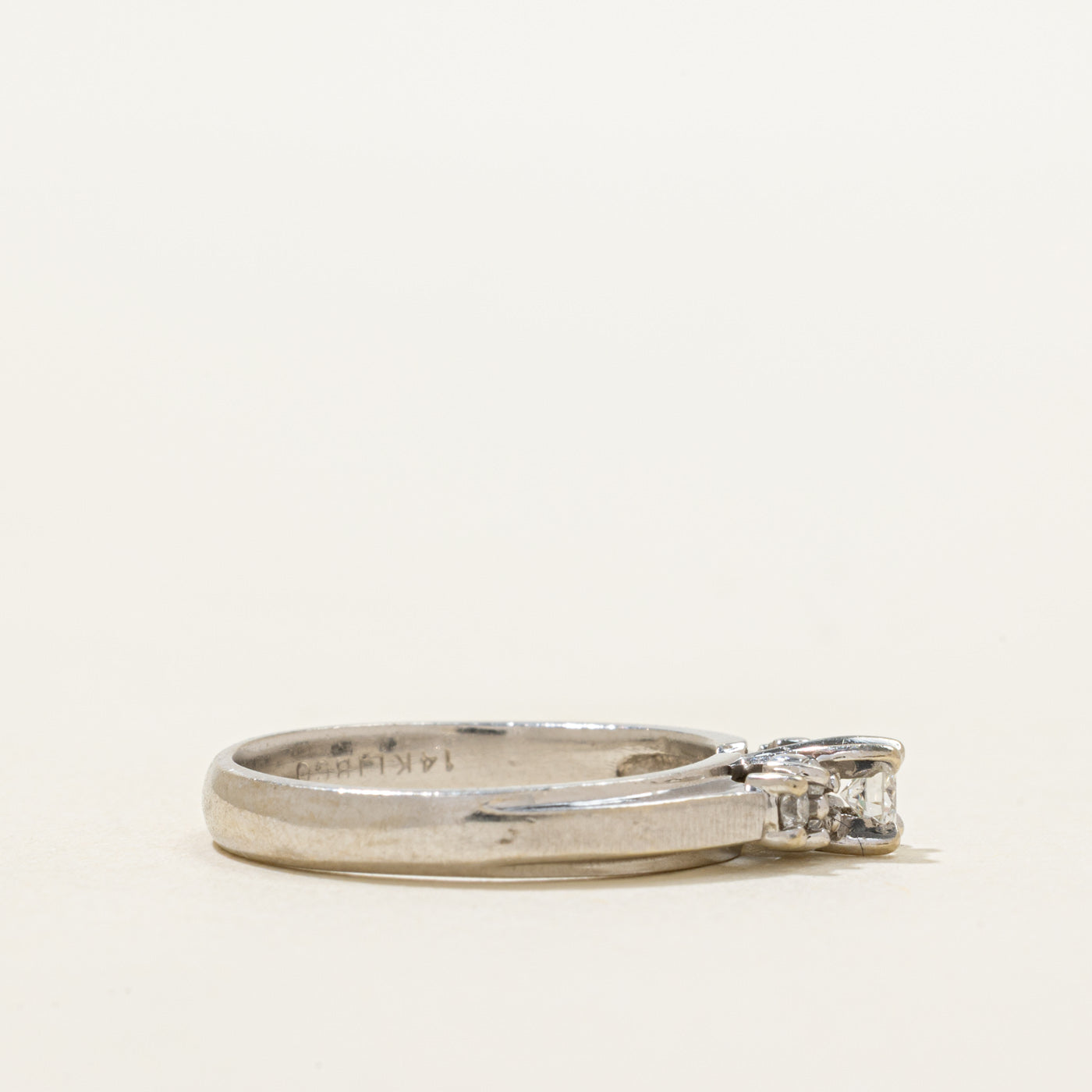 White Gold Diamond Accented Ring | 0.22ctw | SZ 6